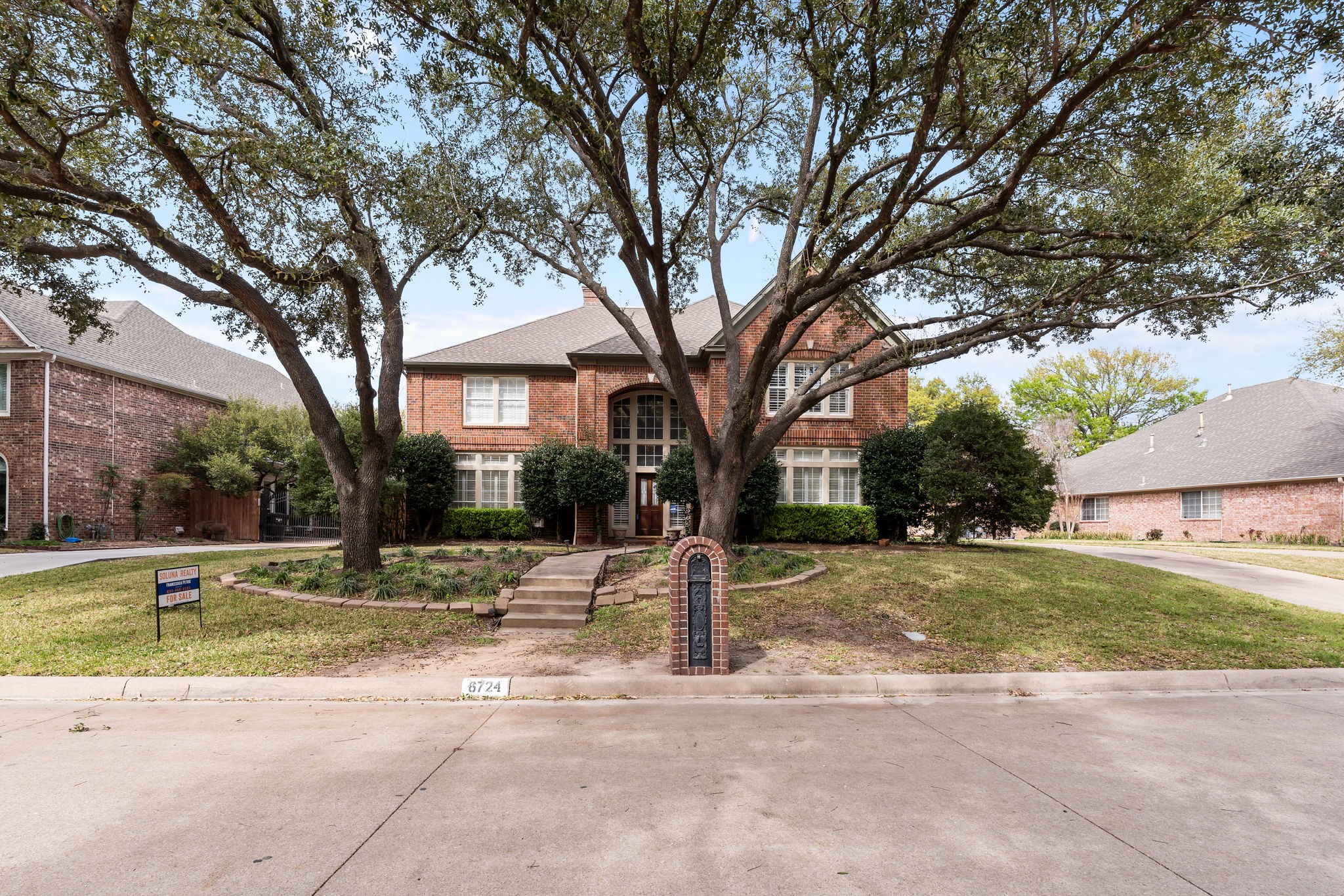 6724 E Park Fort Worth TX 76132