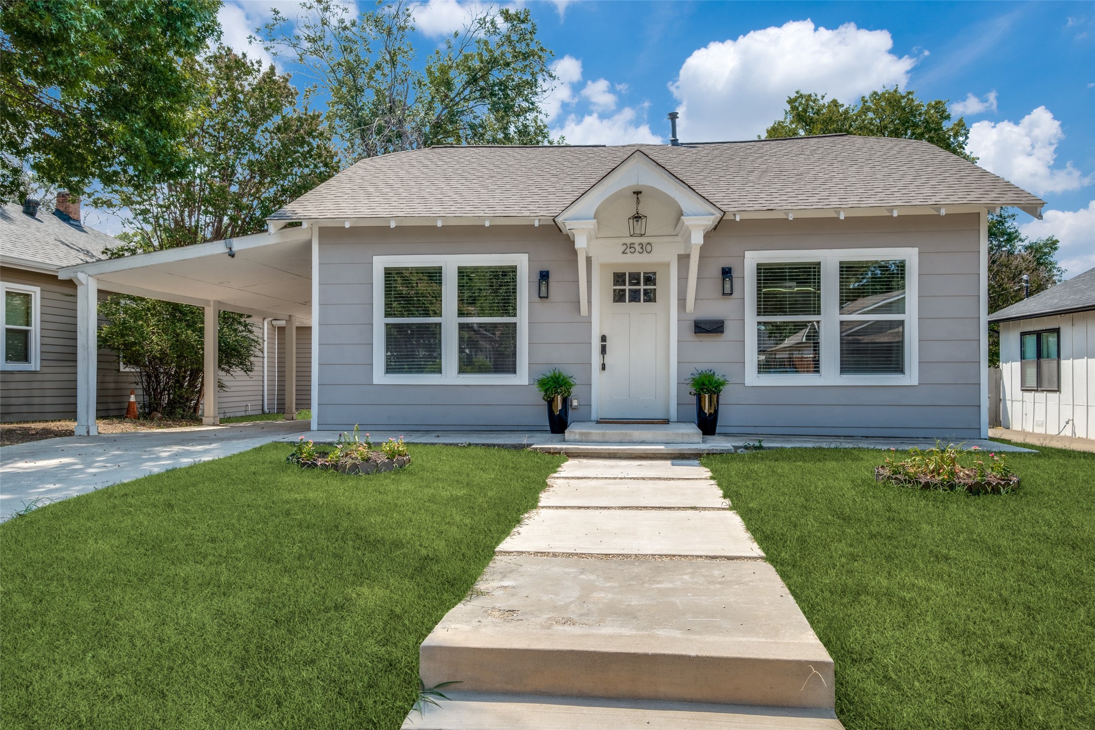 2530 Catherine Street Dallas TX 75211