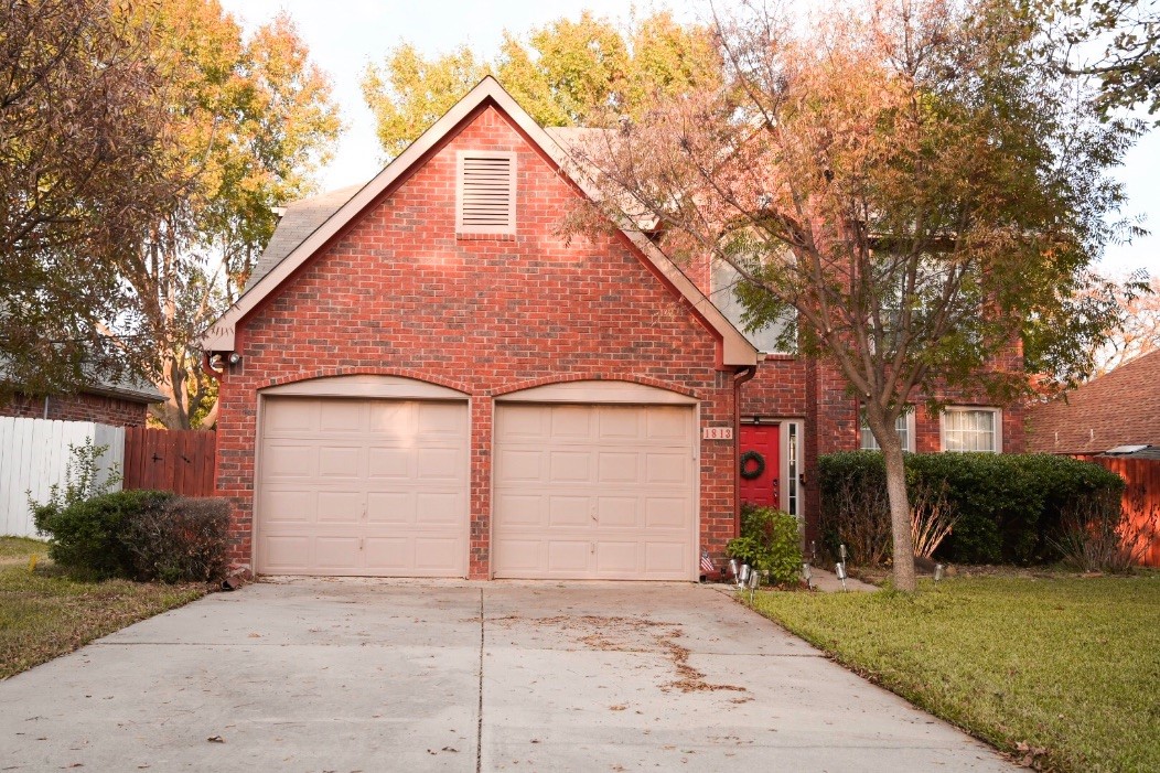 1813 Parkwood Drive Grapevine TX 76051