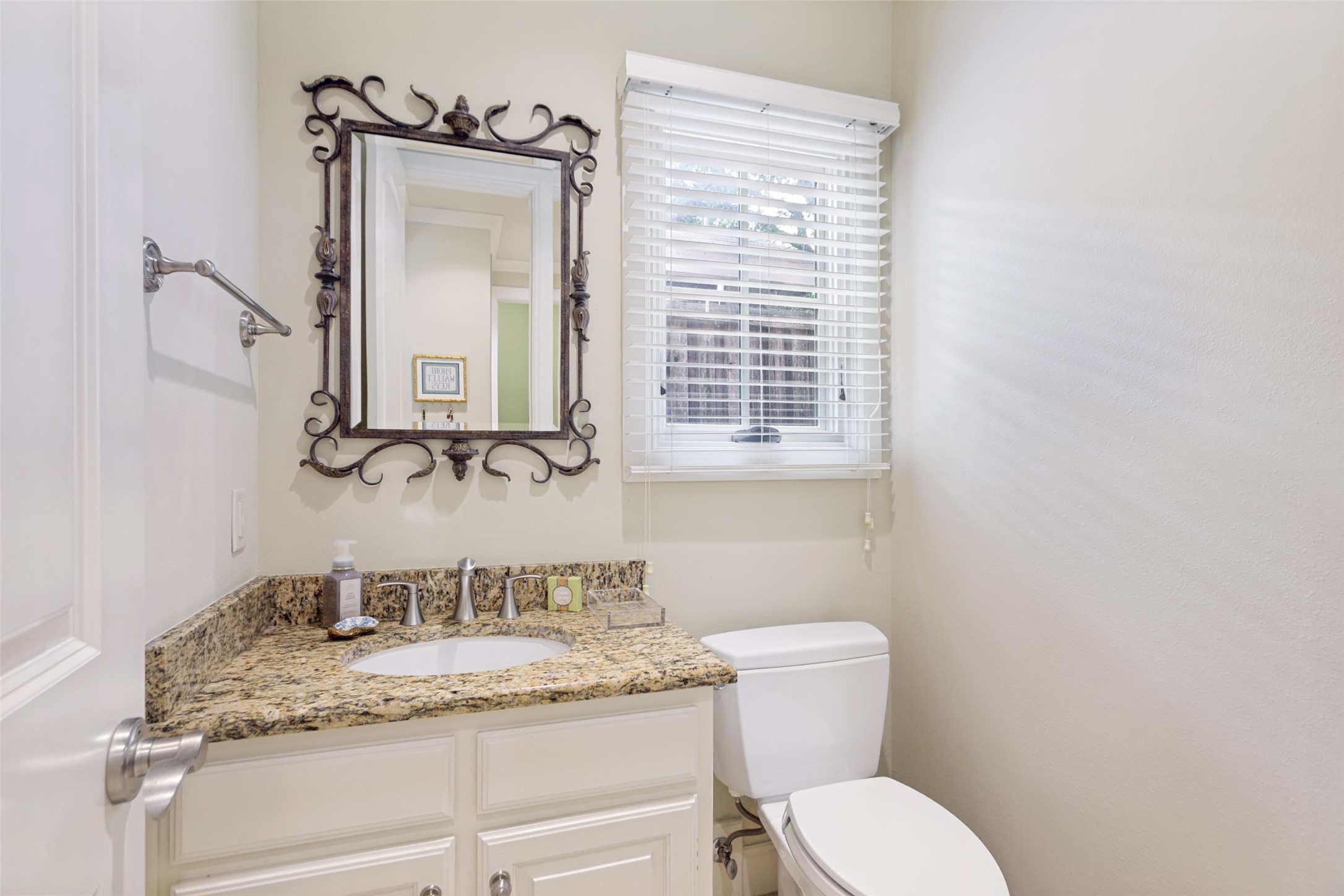 5429 El Campo Avenue Fort Worth TX 76107