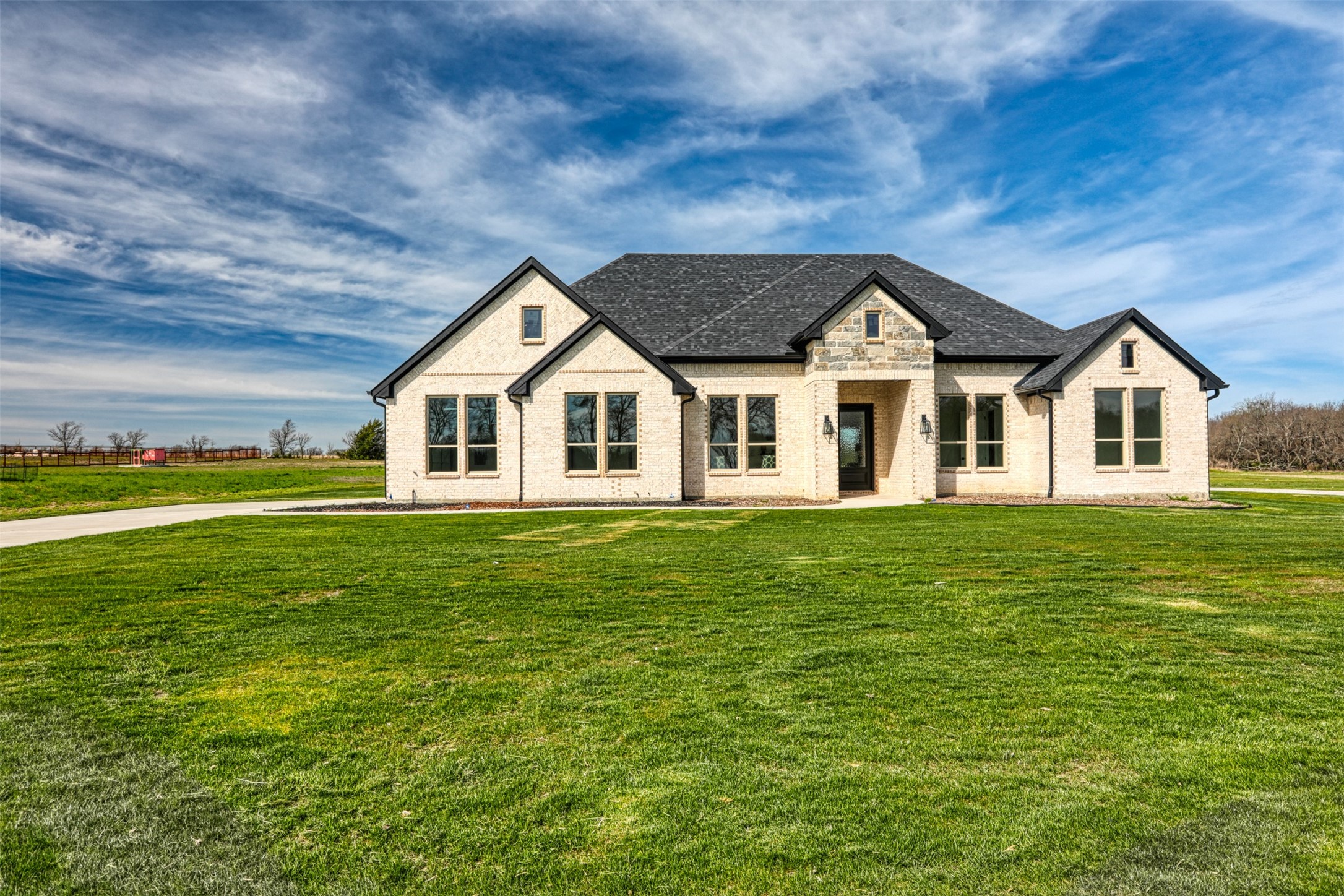 7637 County Road 1052 Celeste TX 75423