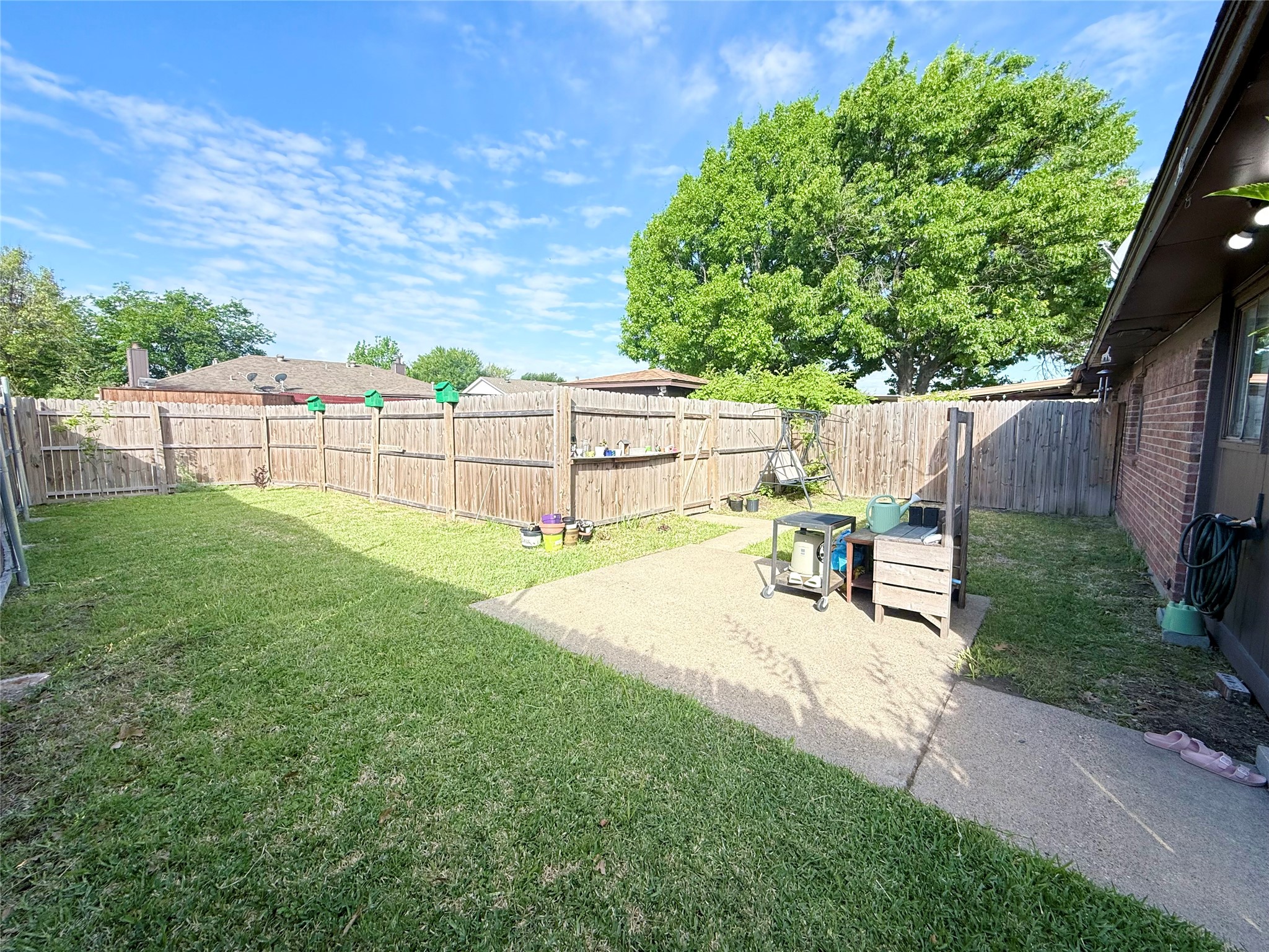 312 Cole Street Garland TX 75040