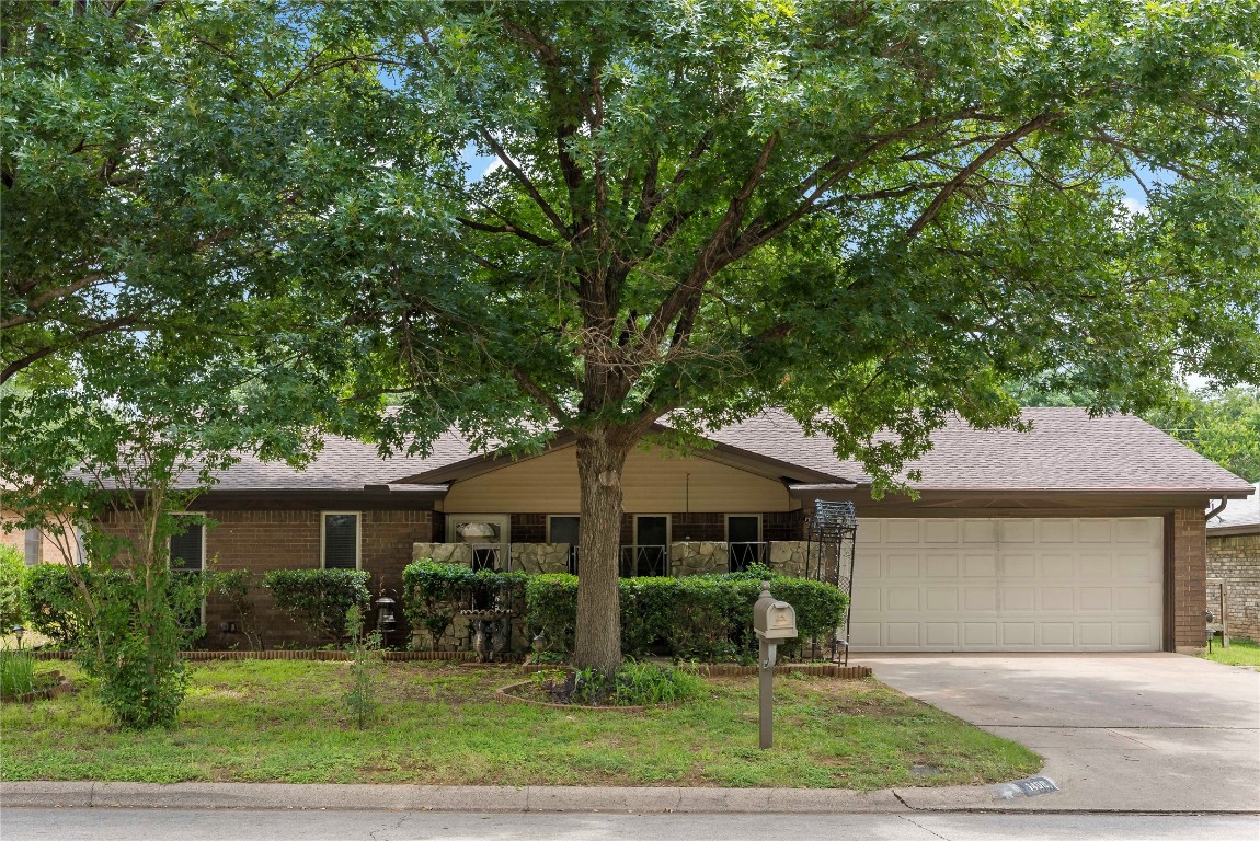 1408 Harrison Lane Hurst TX 76053