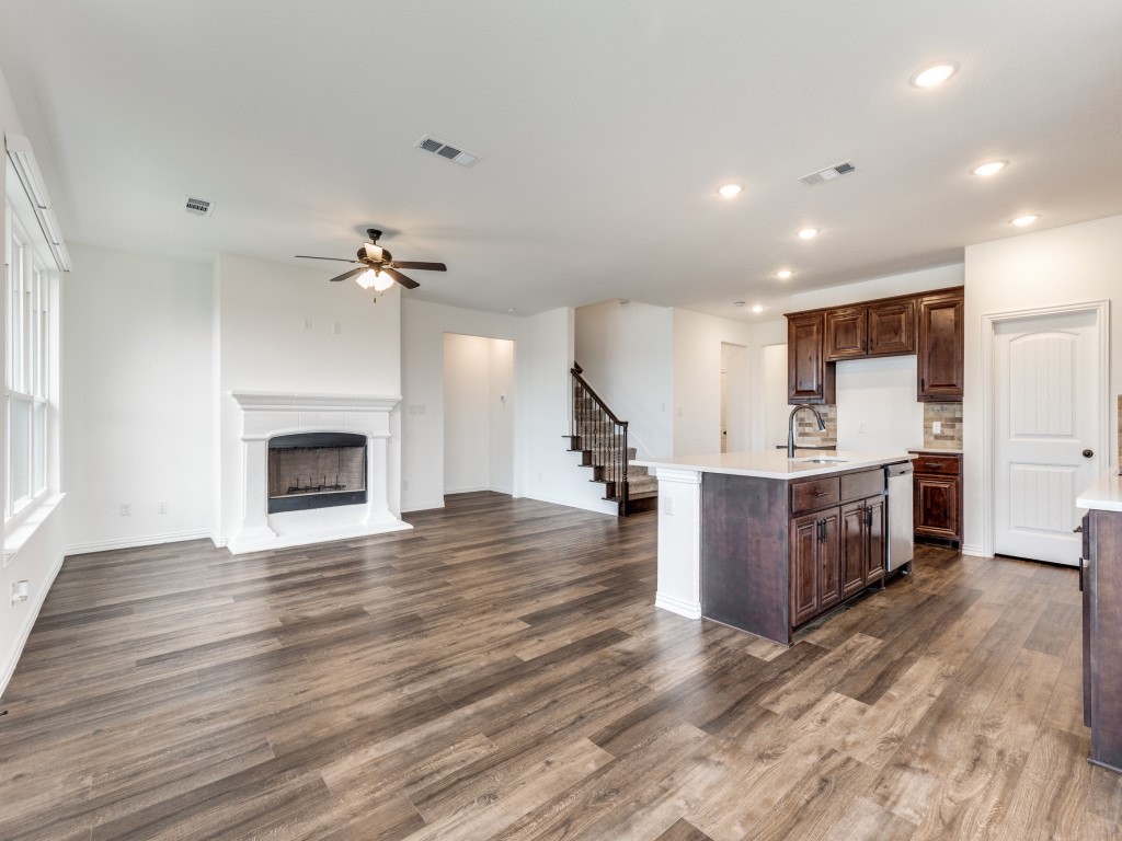 2001 Sun Star Drive Haslet TX 76052