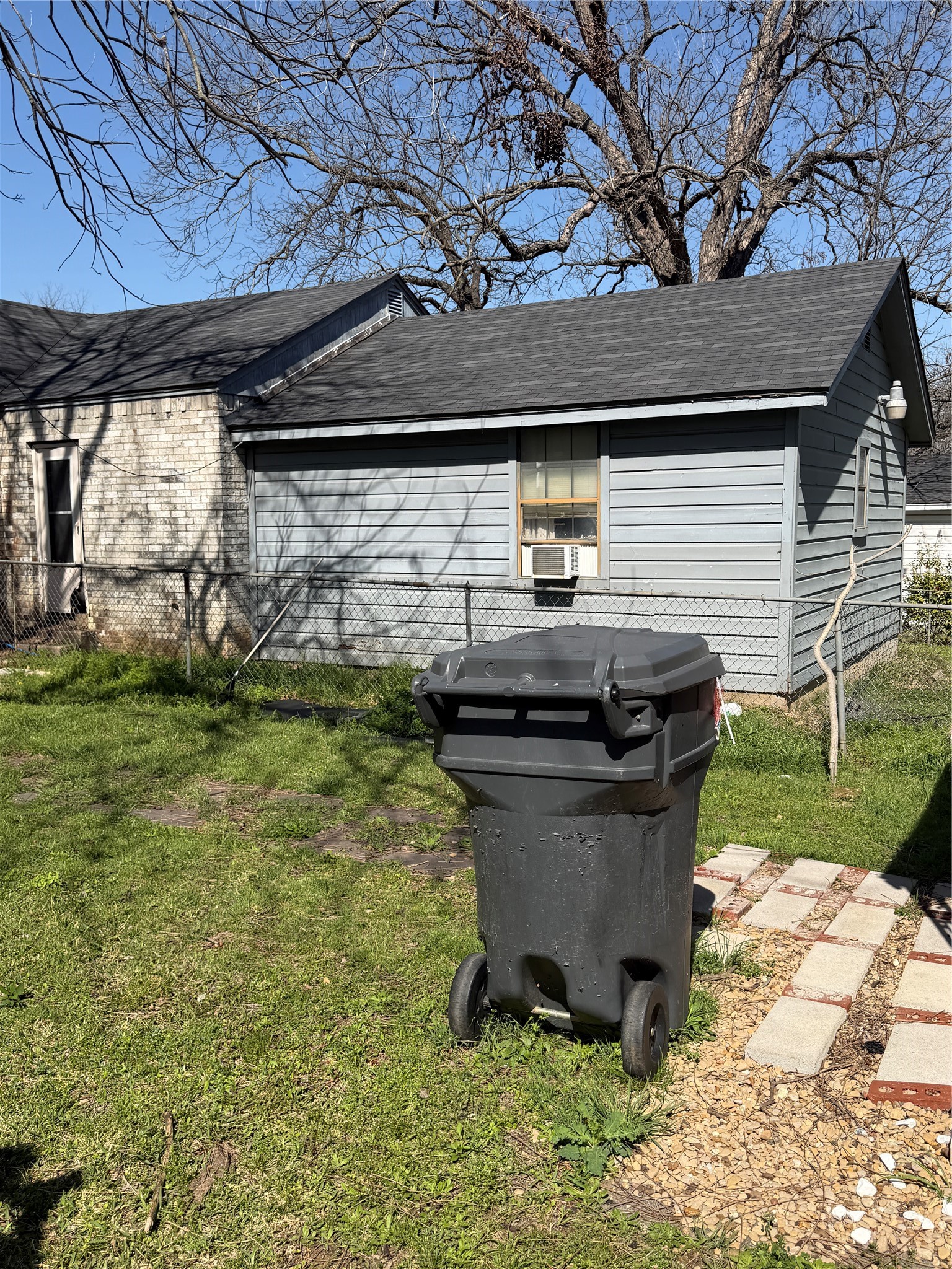 4412 Humphrey Drive Dallas TX 75216