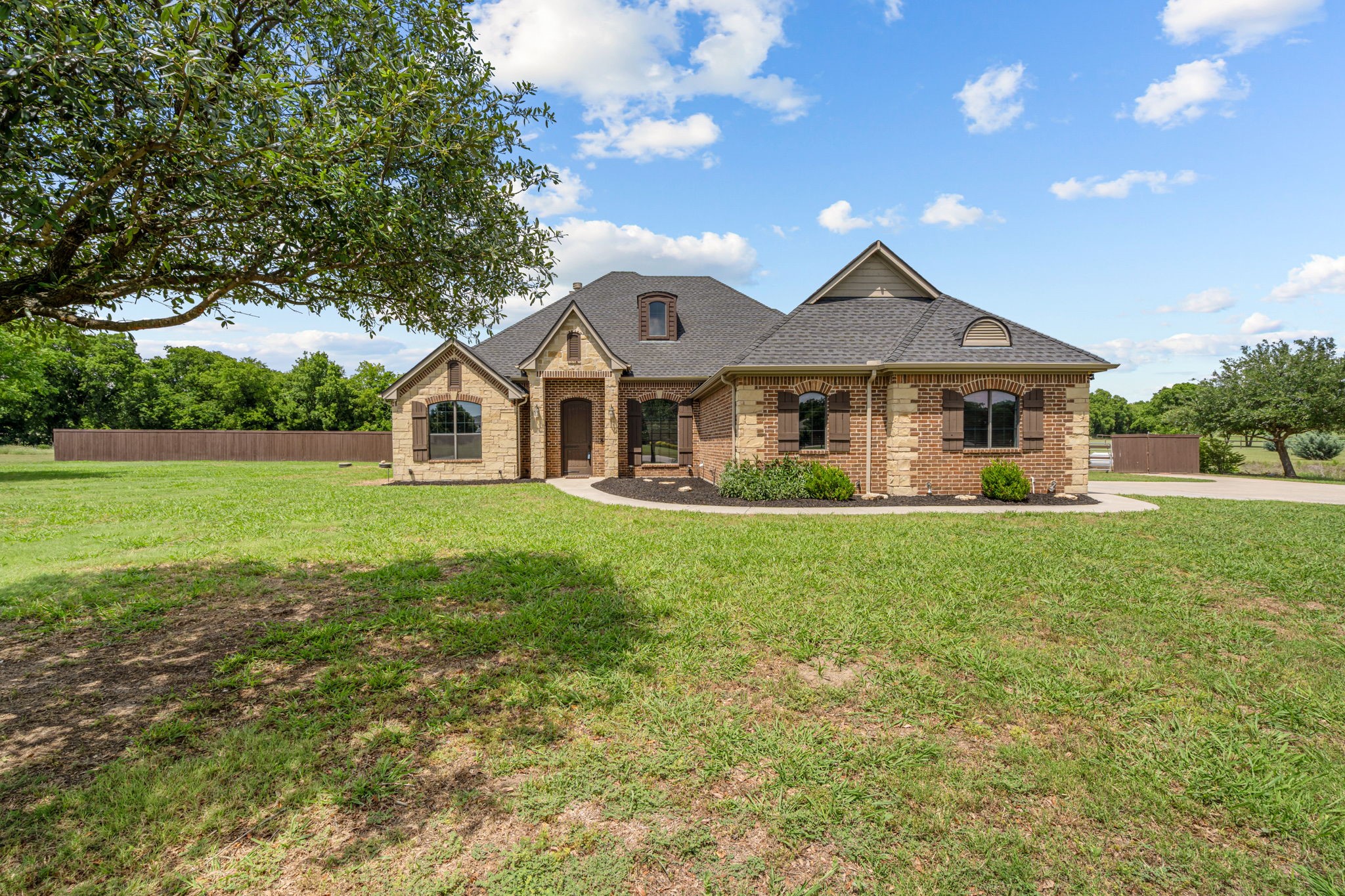 7230 Hunnington Drive Sanger TX 76266