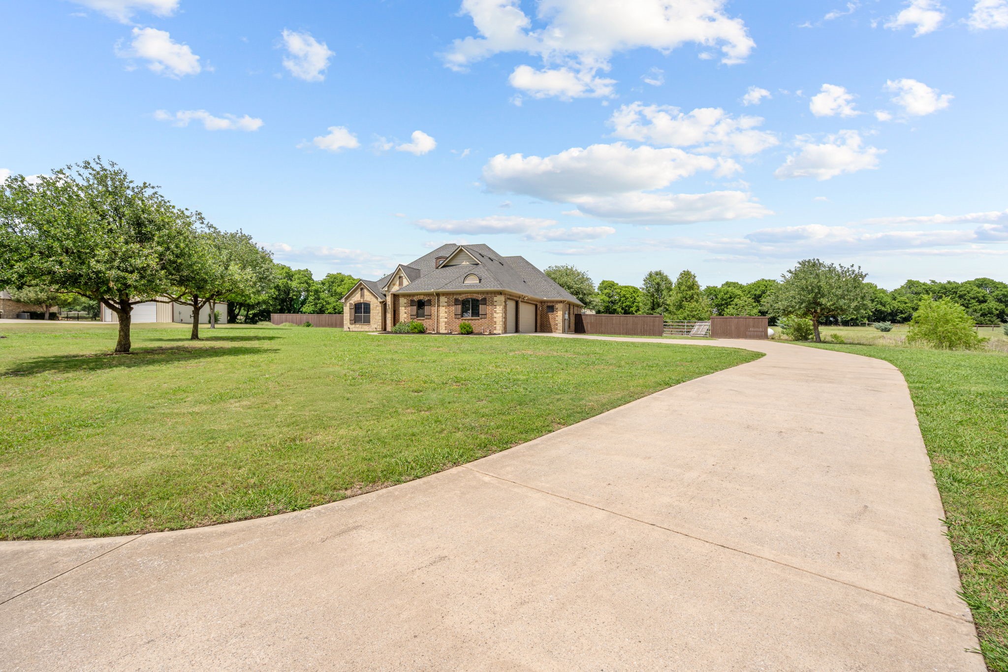 7230 Hunnington Drive Sanger TX 76266