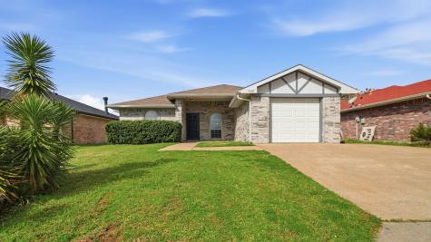 1607 Tampa Bay Drive Dallas TX 75217
