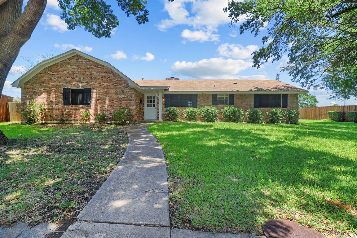 849 Oakbluff Drive Lancaster TX 75146