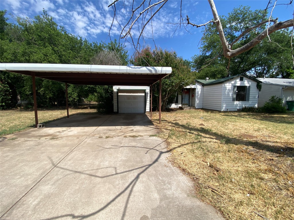 108 Lily Street Burkburnett TX 76354