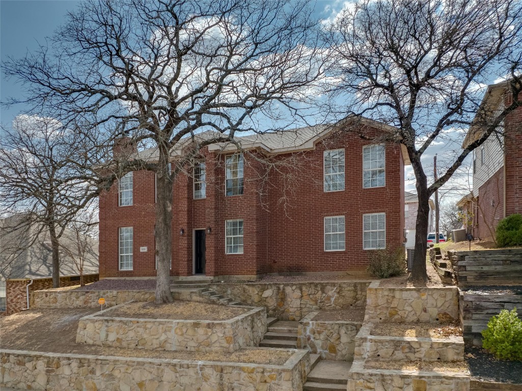 5302 Bradley Lane Arlington TX 76017