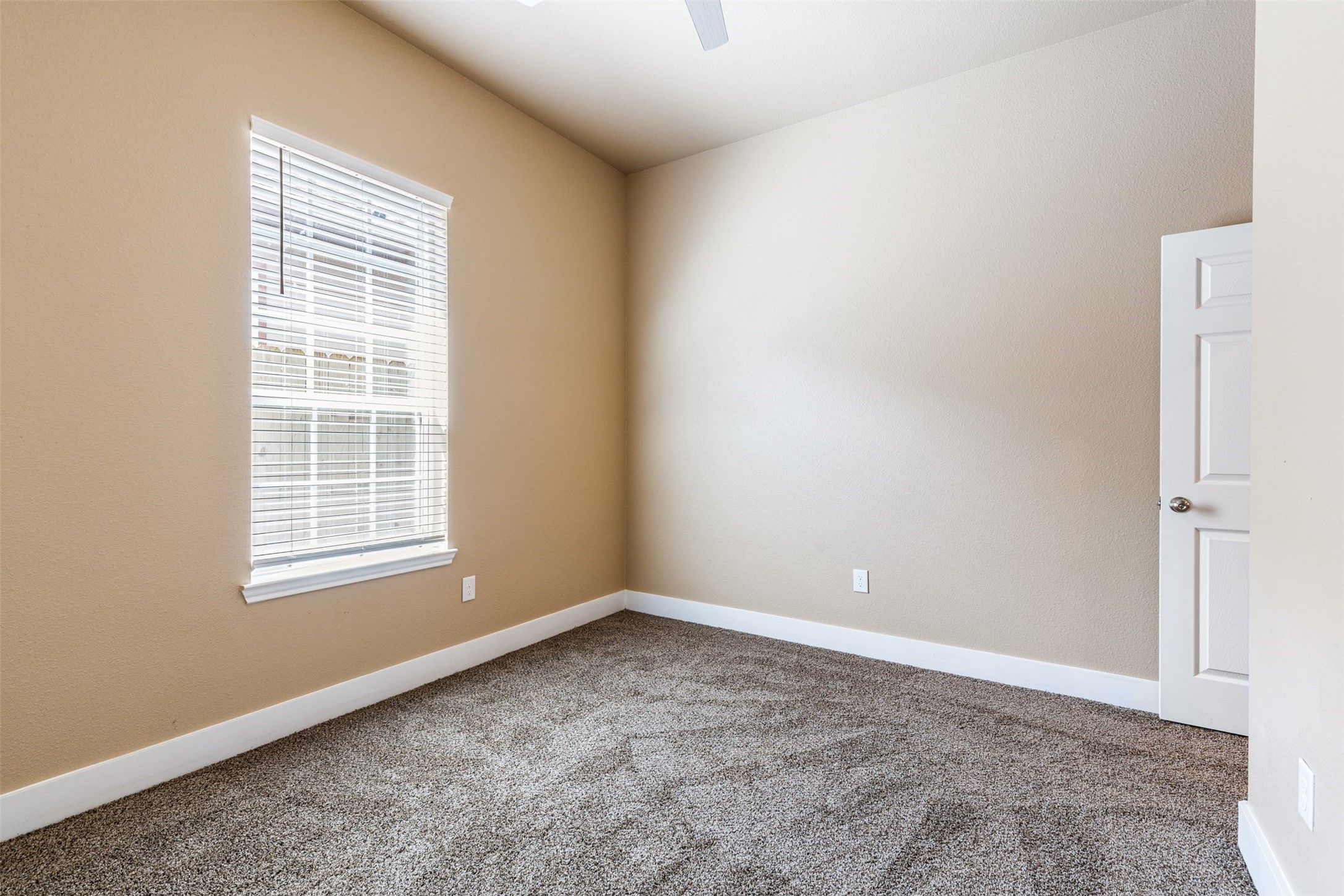 413 Henderson Street Bonham TX 75418
