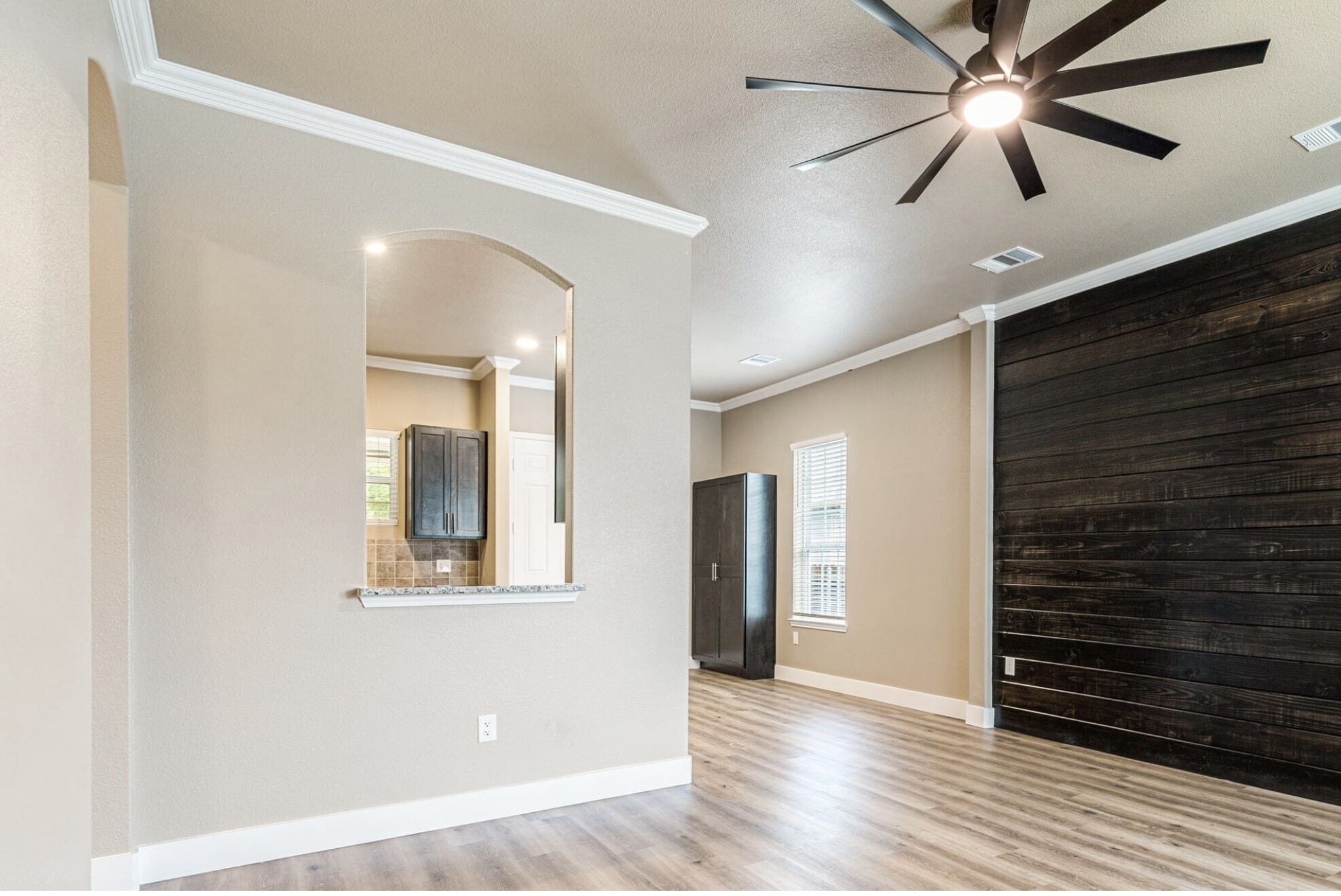 413 Henderson Street Bonham TX 75418
