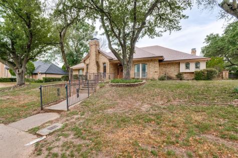 1503 Green Tree Lane Duncanville TX 75137