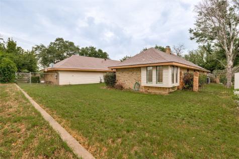 1503 Green Tree Lane Duncanville TX 75137