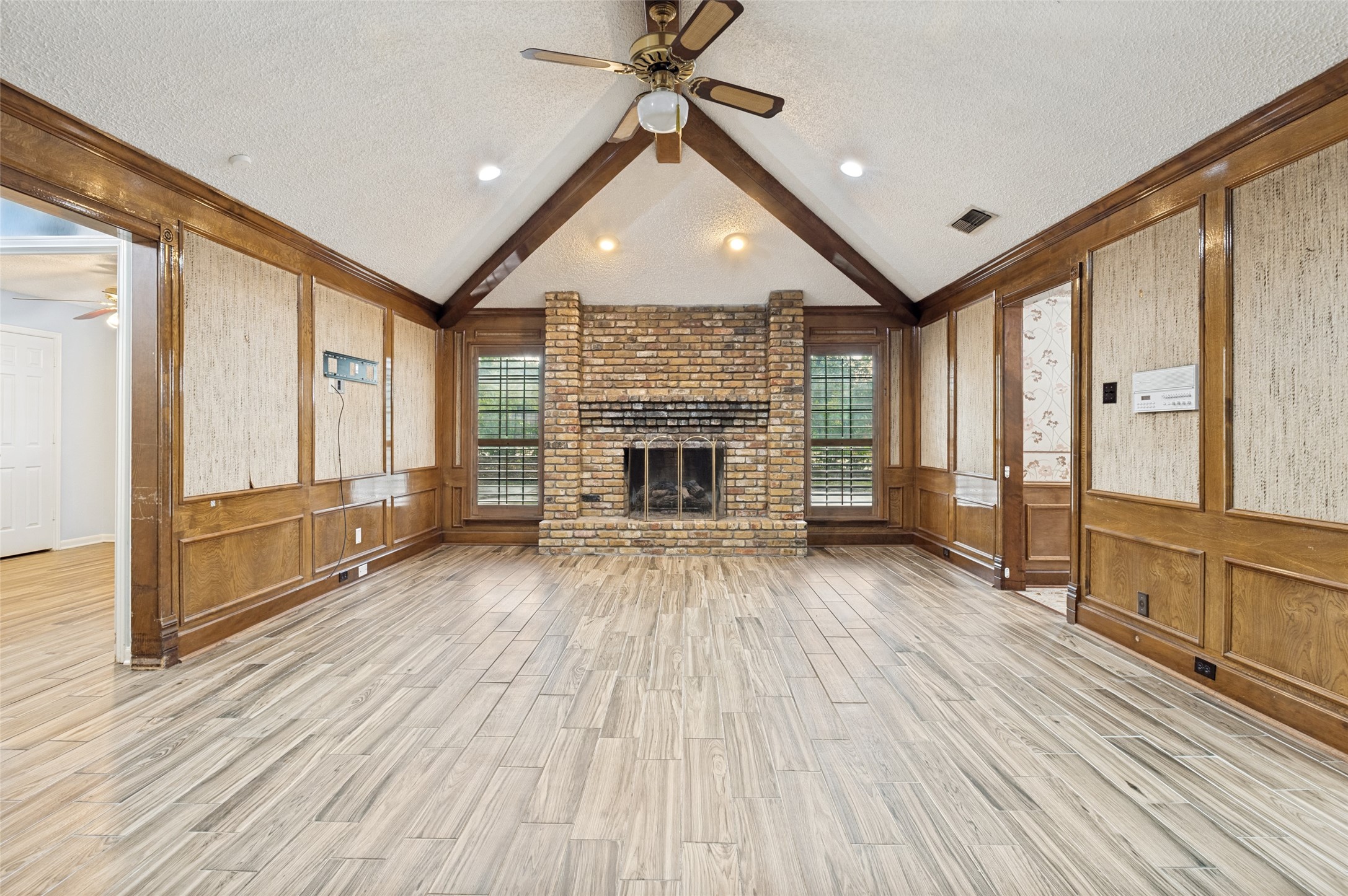 1503 Green Tree Lane Duncanville TX 75137