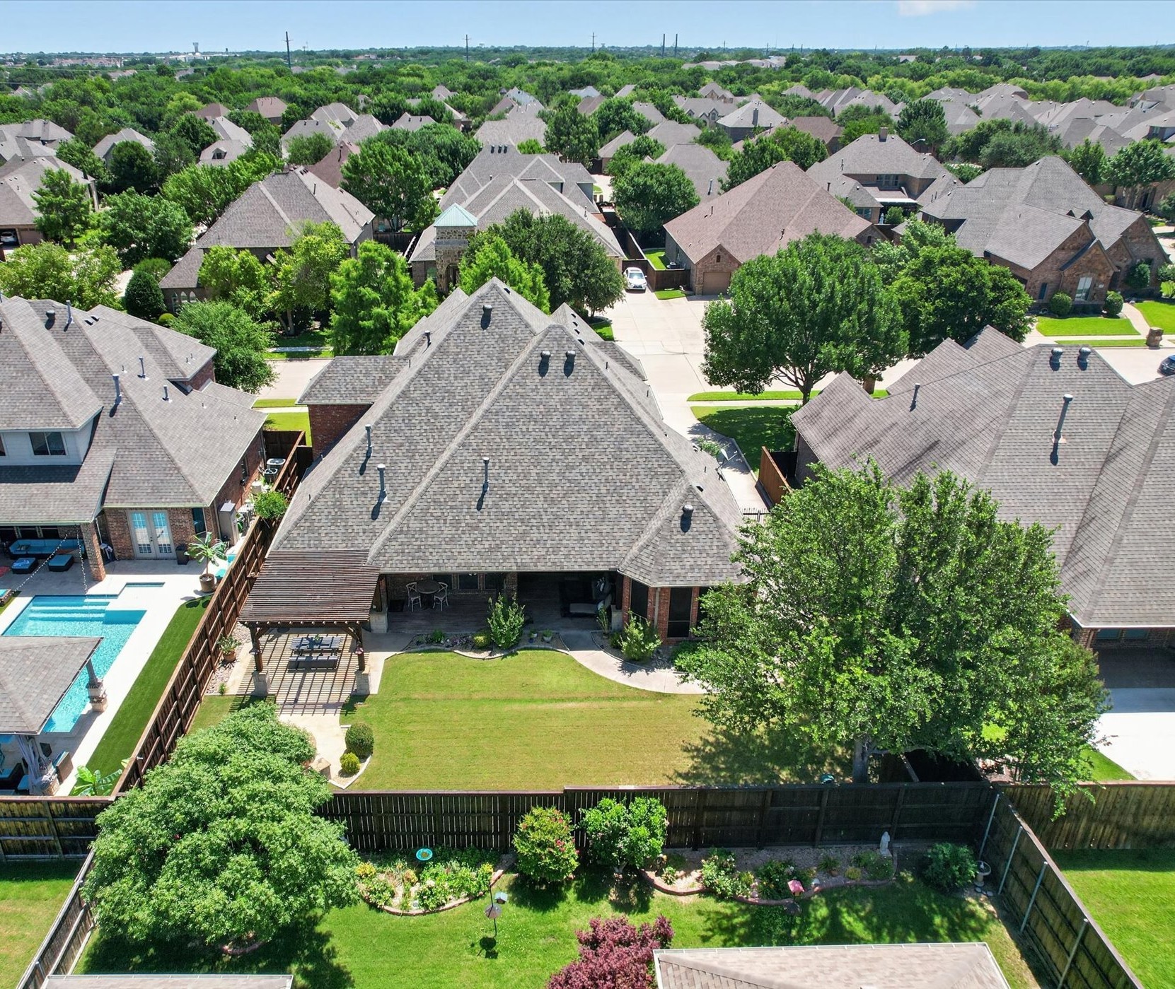 8009 Long Trail Drive North Richland Hills TX 76182