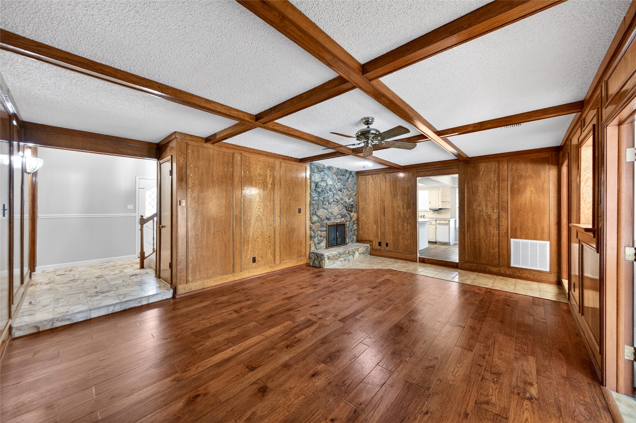12708 Whispering Hills Drive Dallas TX 75243
