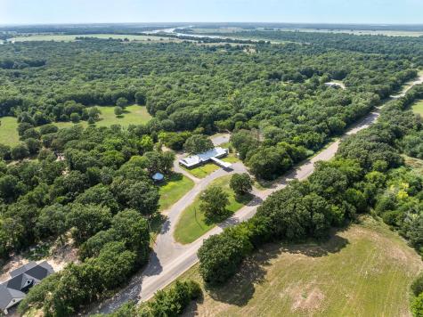 10525 N State Highway 78 Ravenna TX 75476