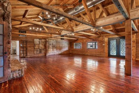 10525 N State Highway 78 Ravenna TX 75476