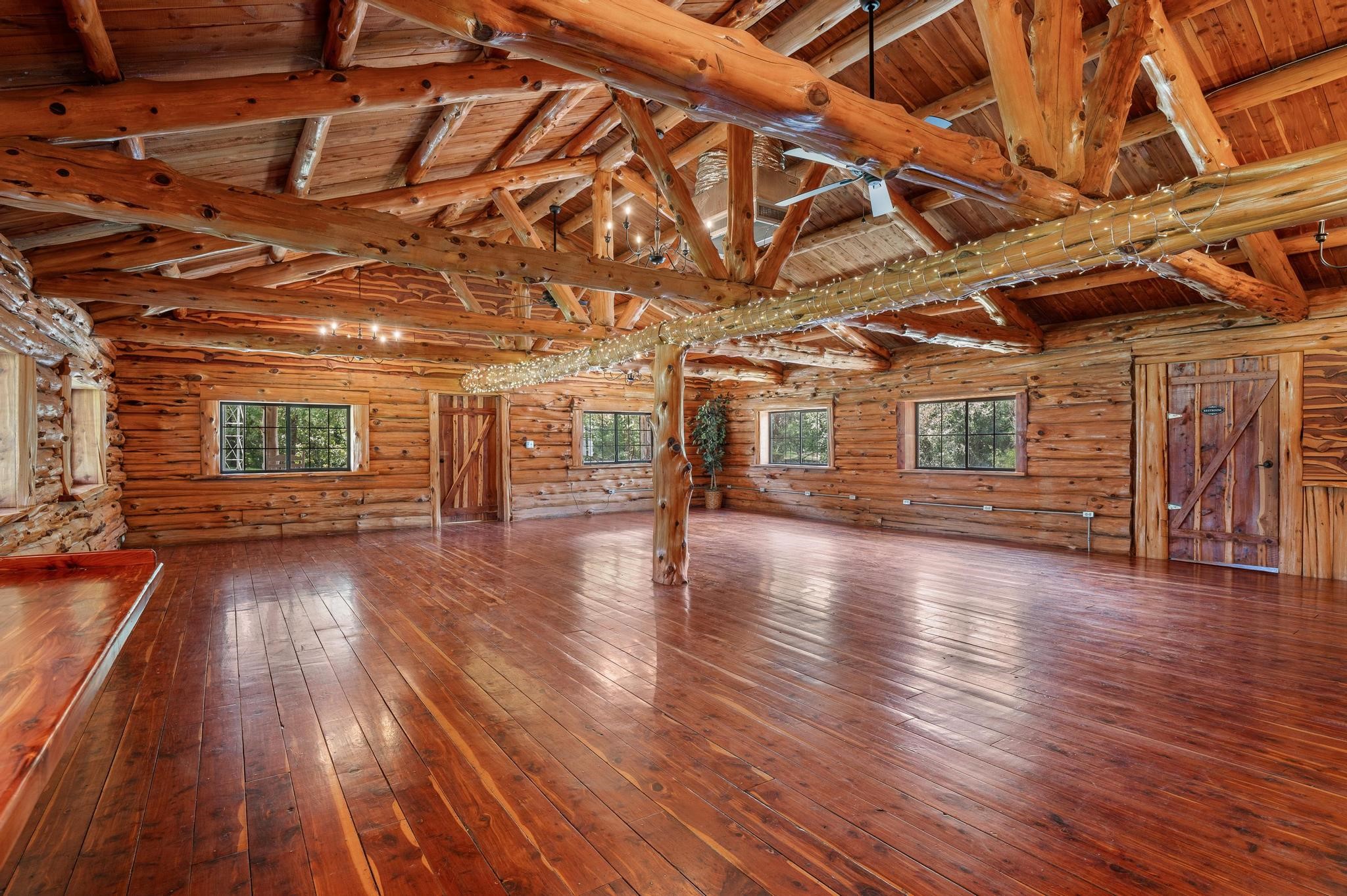 10525 N State Highway 78 Ravenna TX 75476