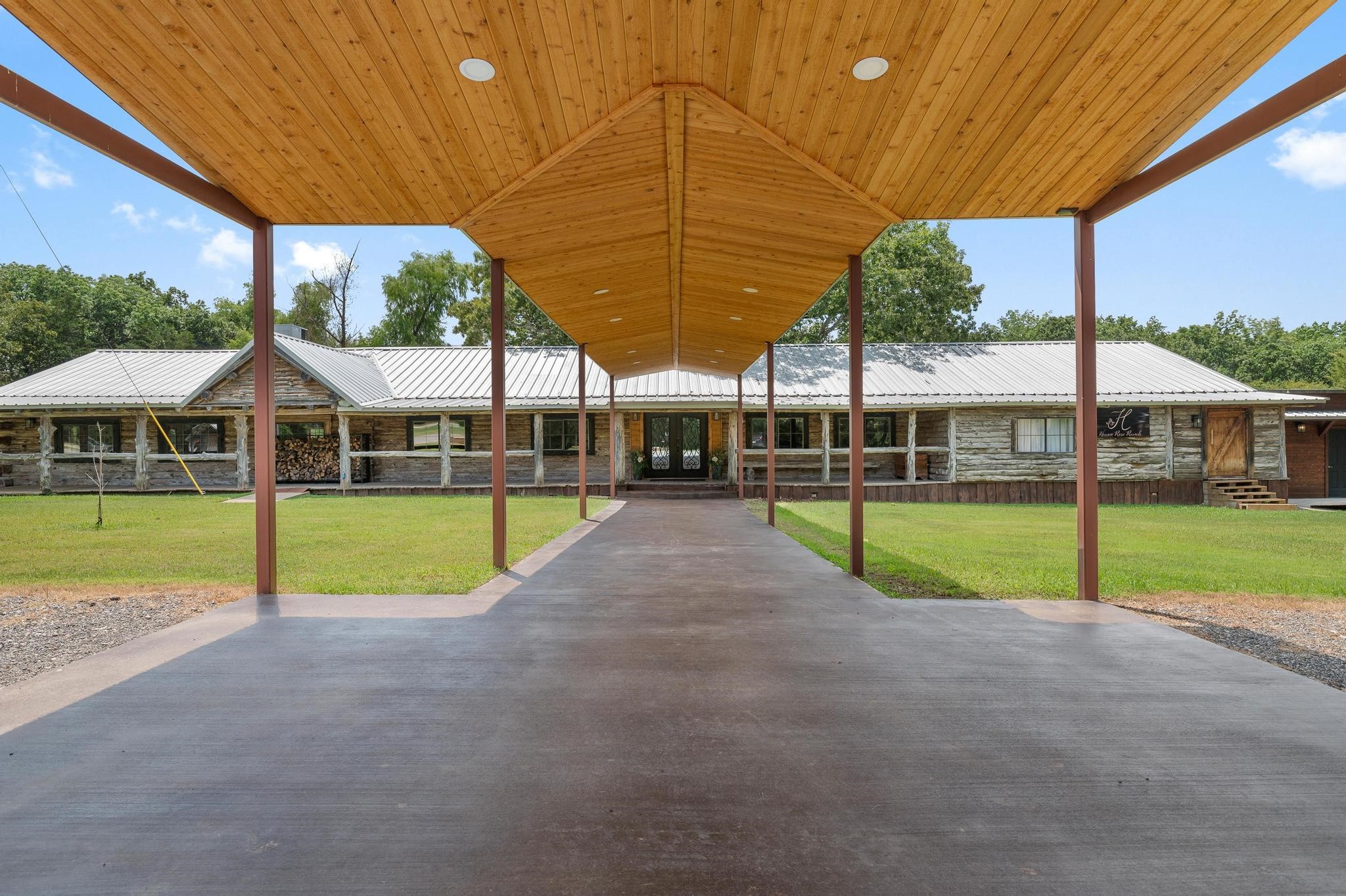 10525 N State Highway 78 Ravenna TX 75476