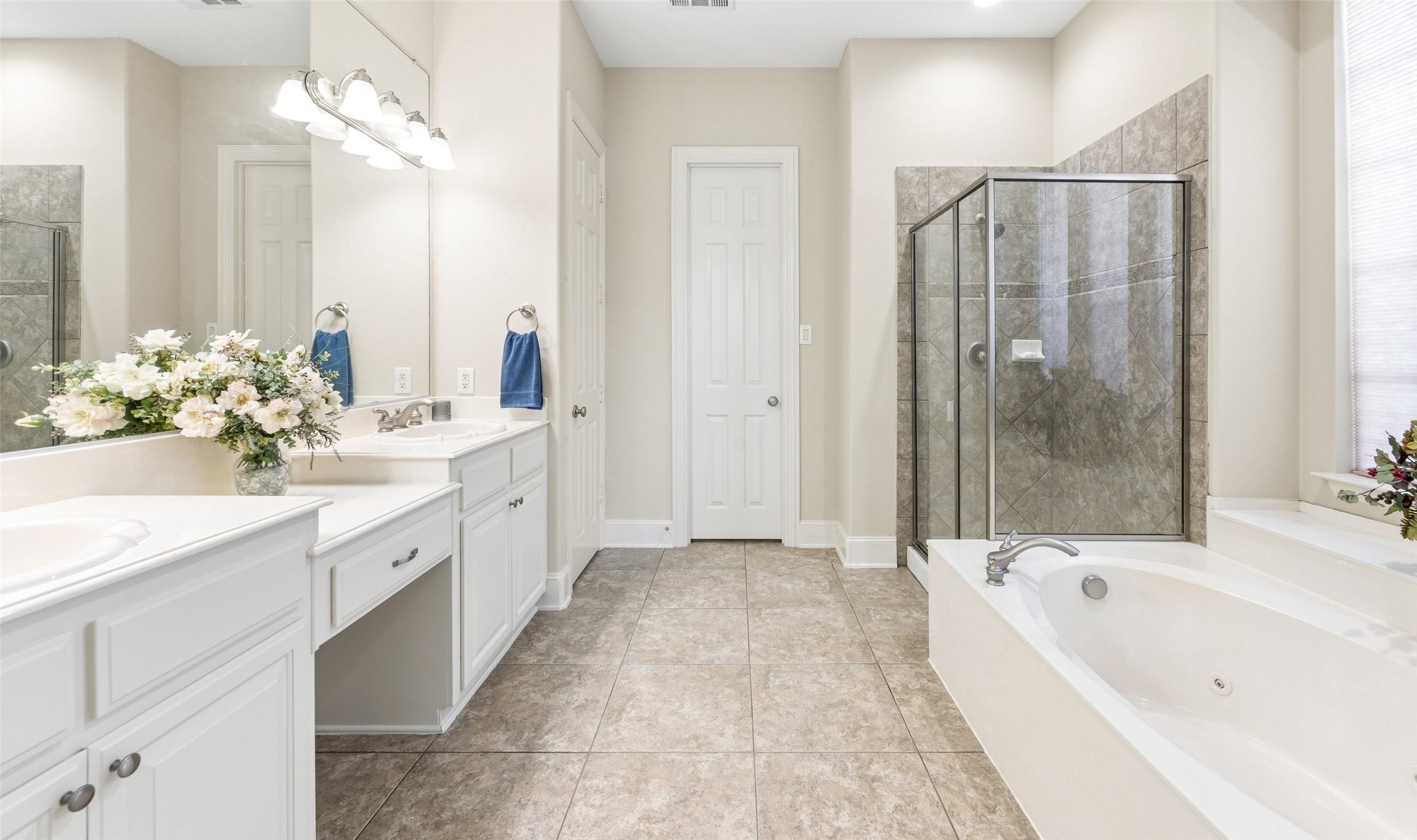 841 Sword Bridge Drive Lewisville TX 75056