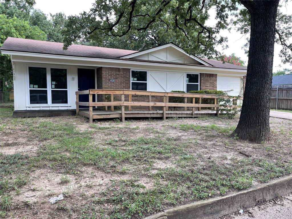 12412 Shorecrest Lane Balch Springs TX 75180