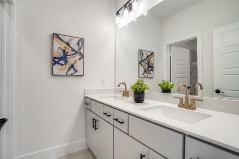 2705 Wyler Drive Mckinney TX 75071