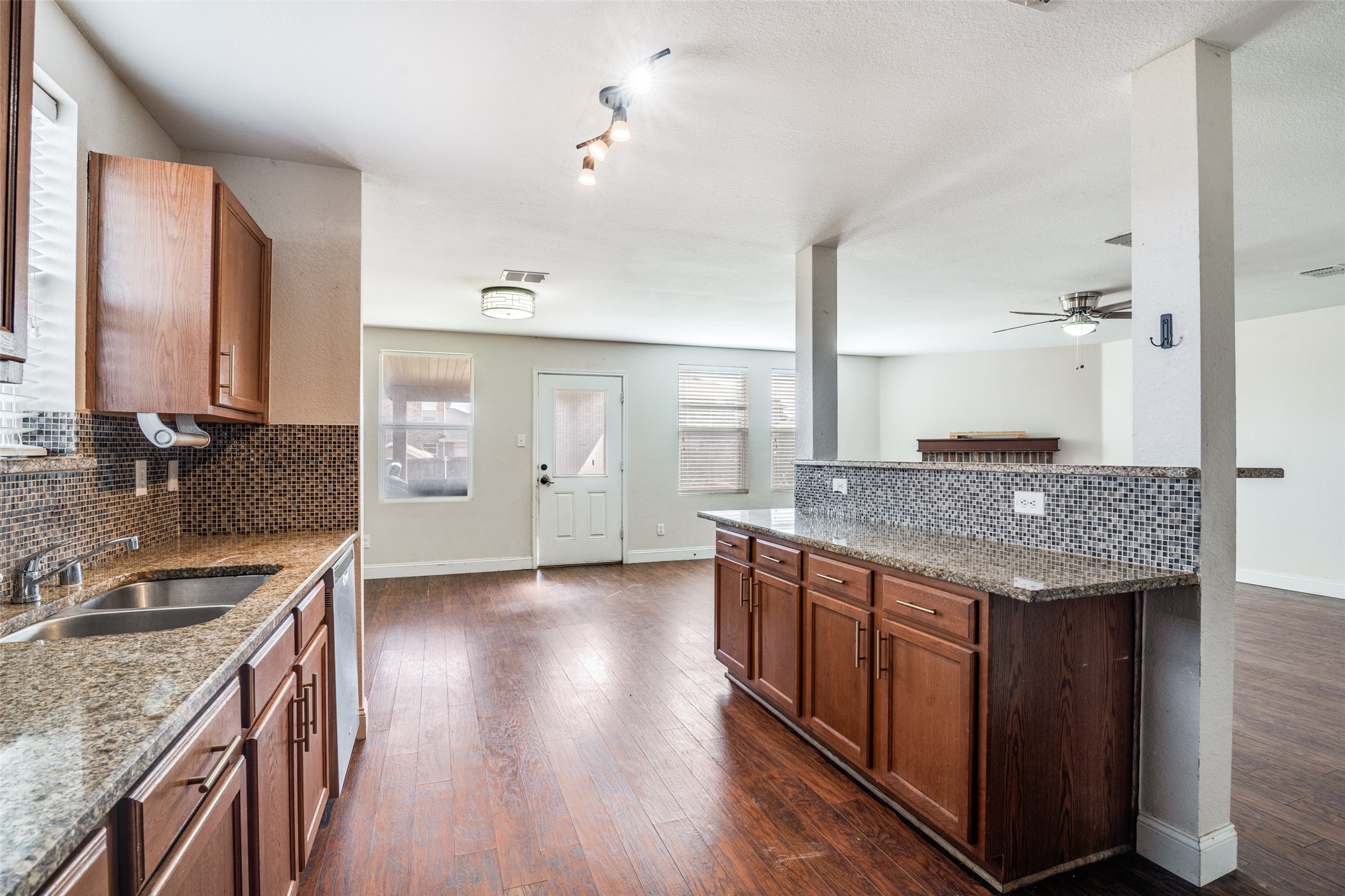 1400 Primrose Lane Royse City TX 75189