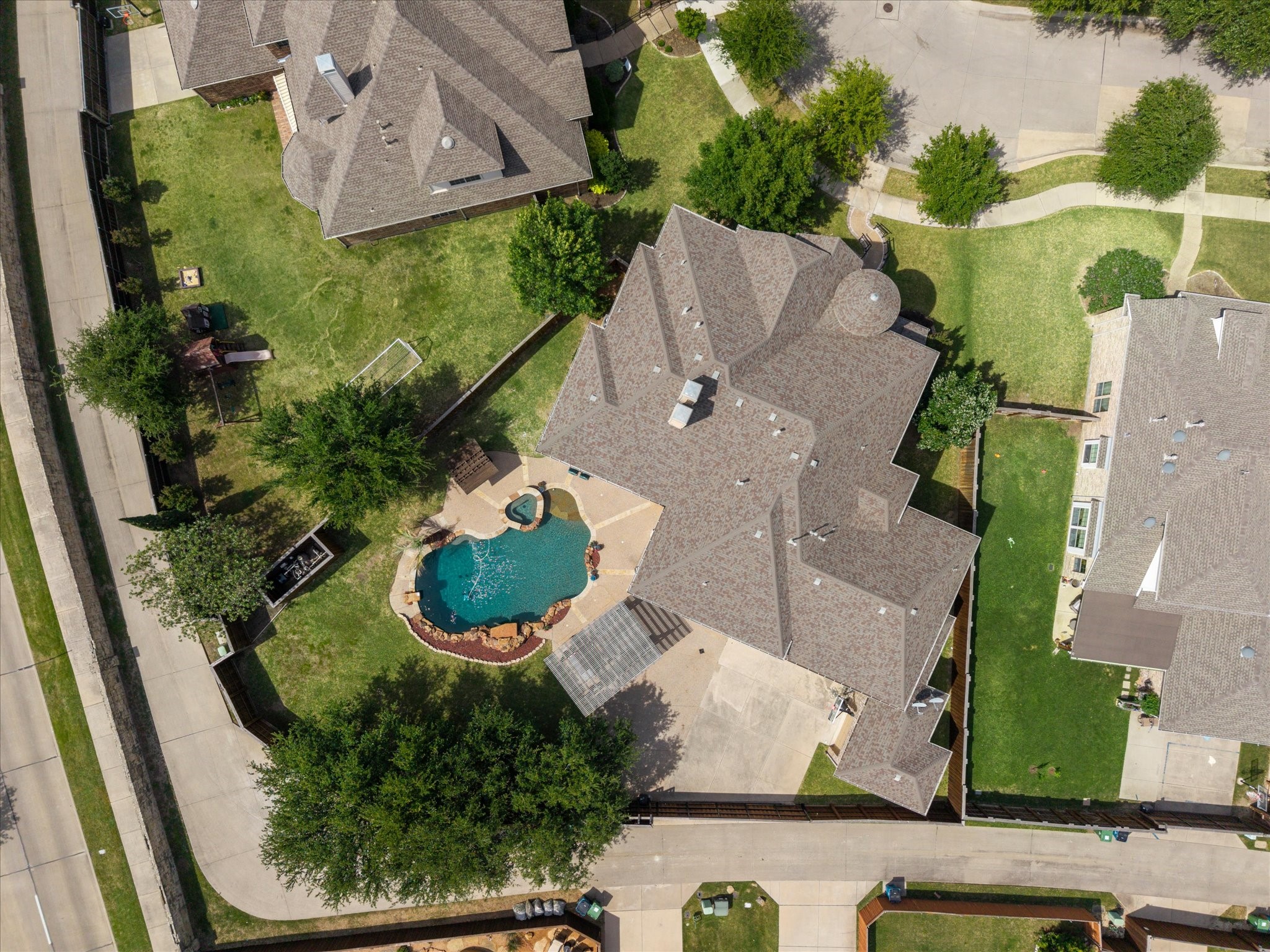 660 Duke Saxony Drive Lewisville TX 75056
