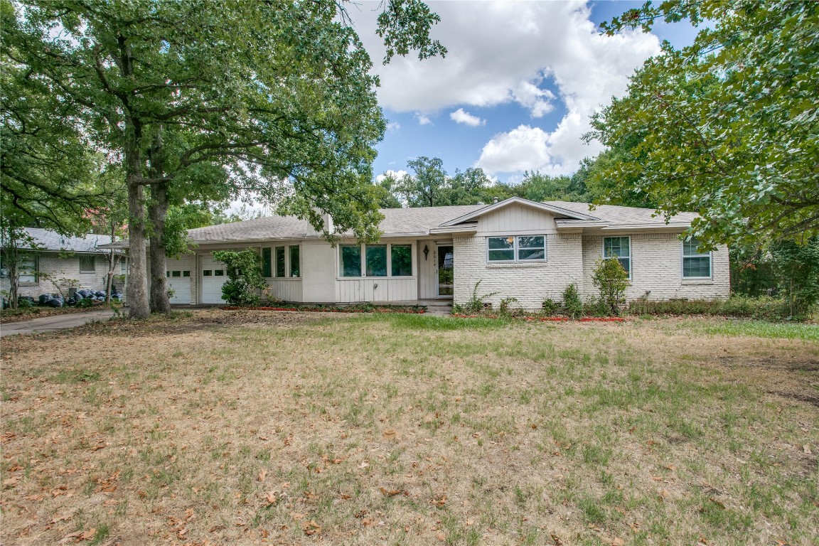 2514 Glenwood Lane Denton TX 76209