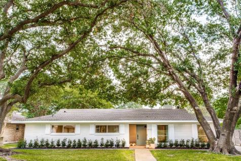 6112 Brandeis Lane Dallas TX 75214