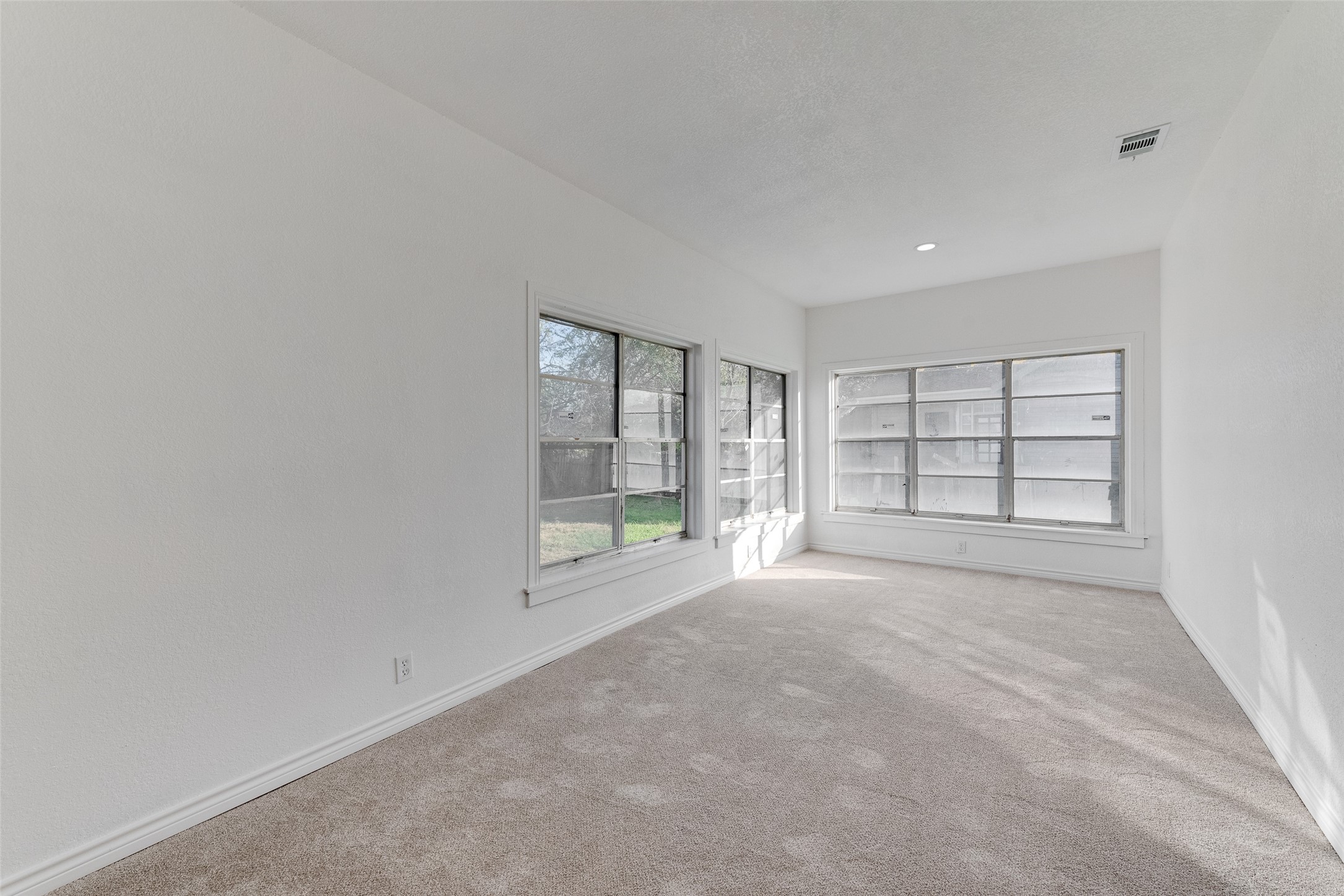2003 Walnut Street Greenville TX 75401