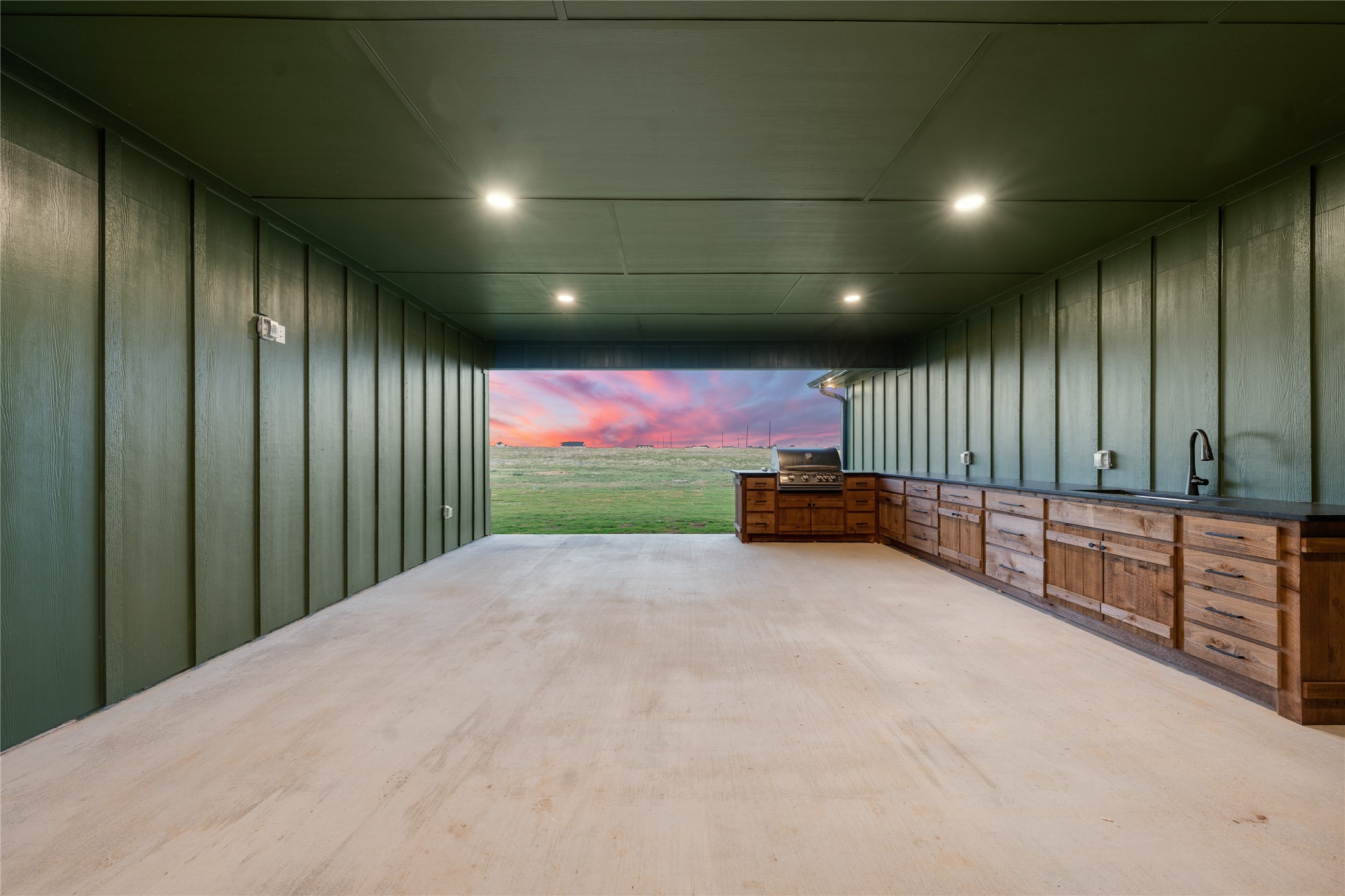260 Willow Moon Ranch Road Crawford TX 76638