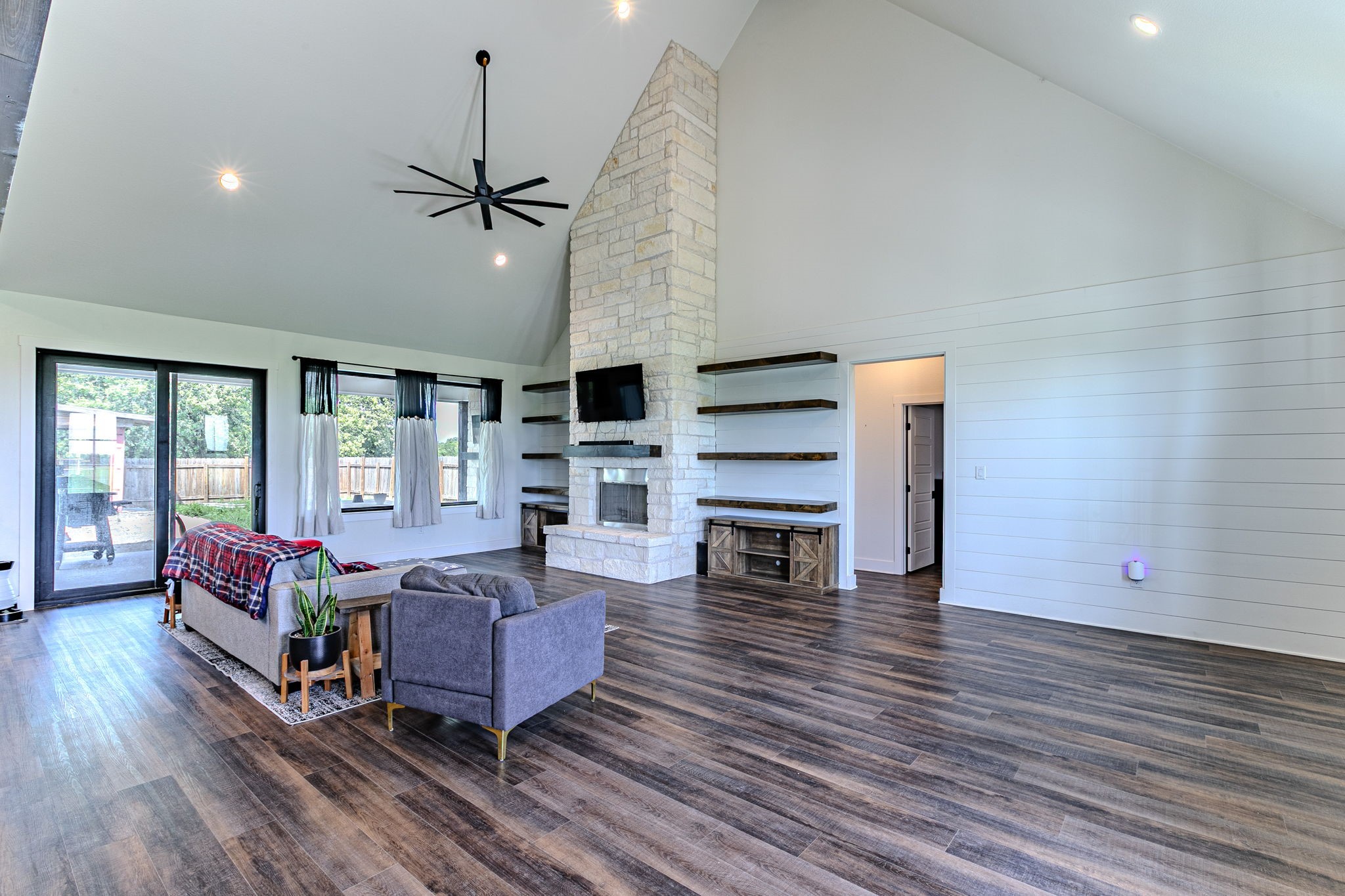 289 E Bell Road Waco TX 76705