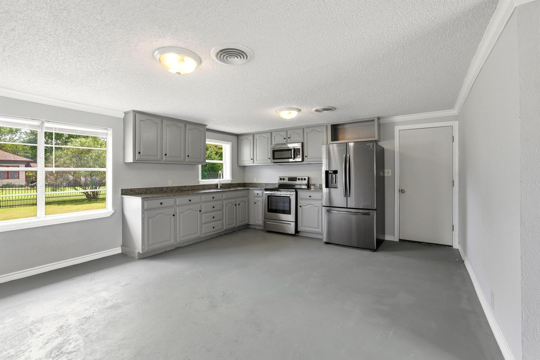 405 W 3rd Street Anna TX 75409