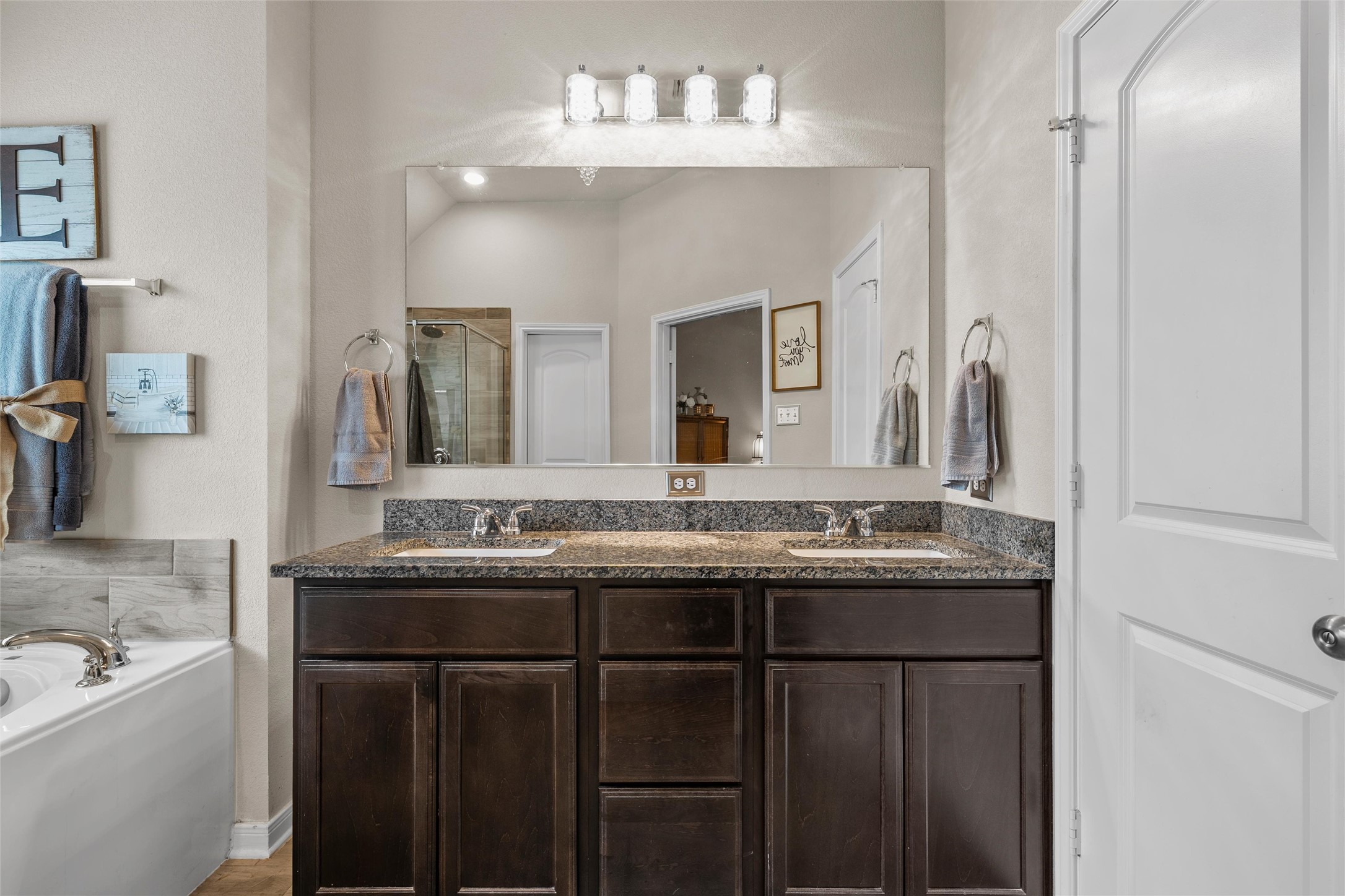 3205 Samson Drive Waco TX 76655