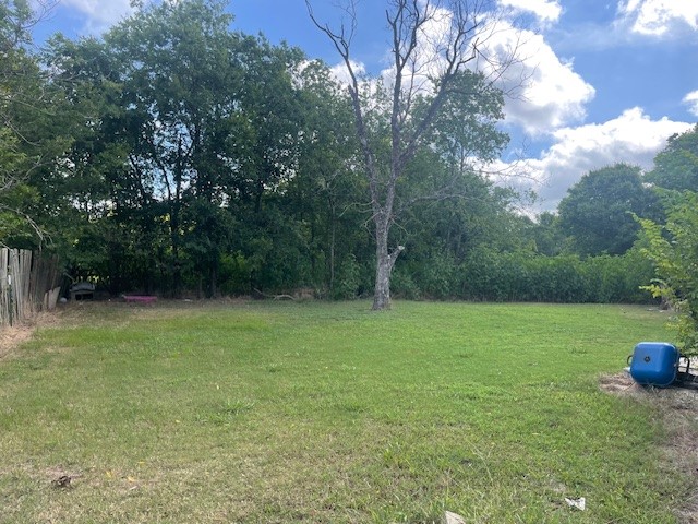 527 E Yeagua Street Groesbeck TX 76642