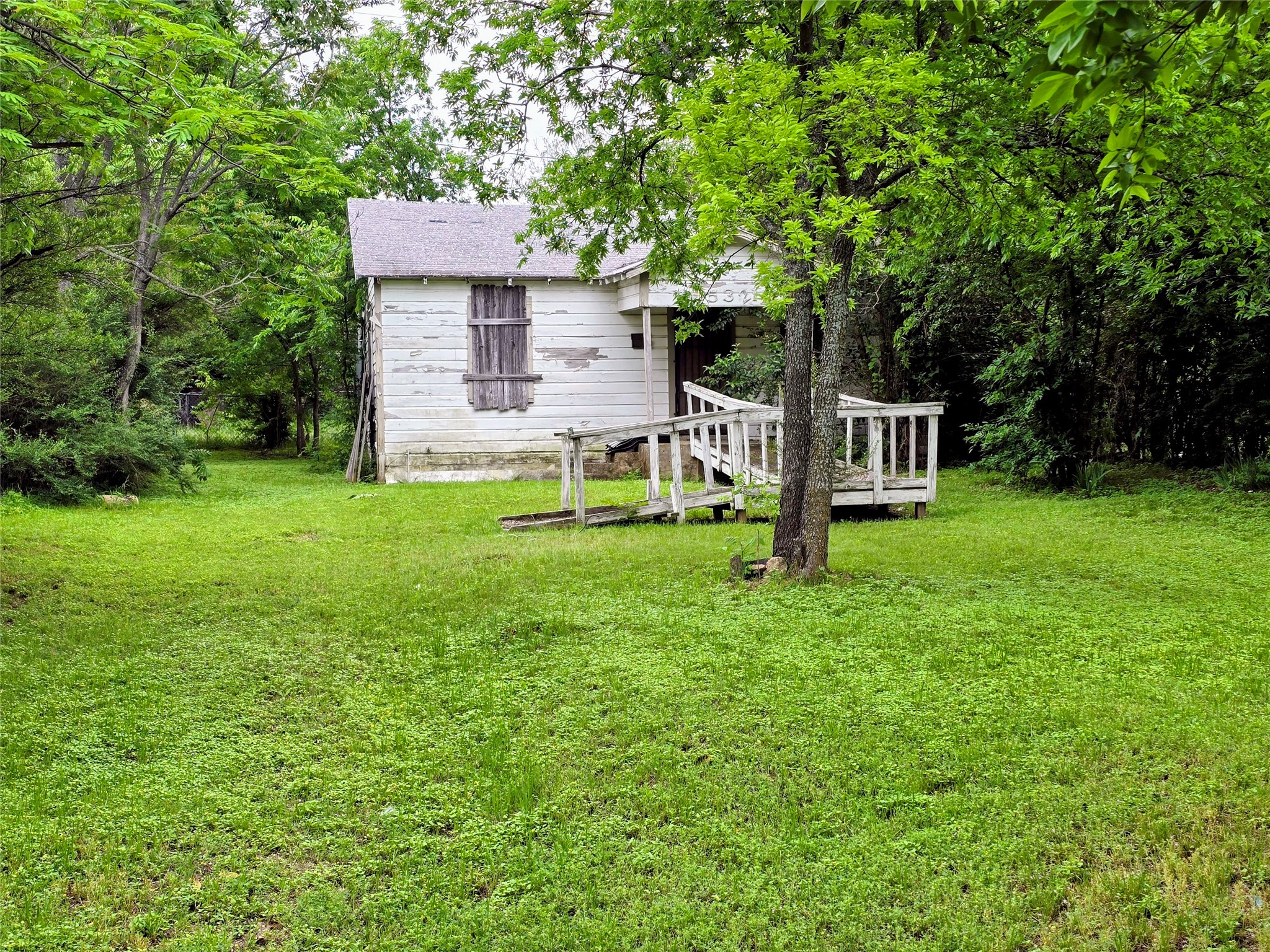 5321 Houghton Avenue Fort Worth TX 76107