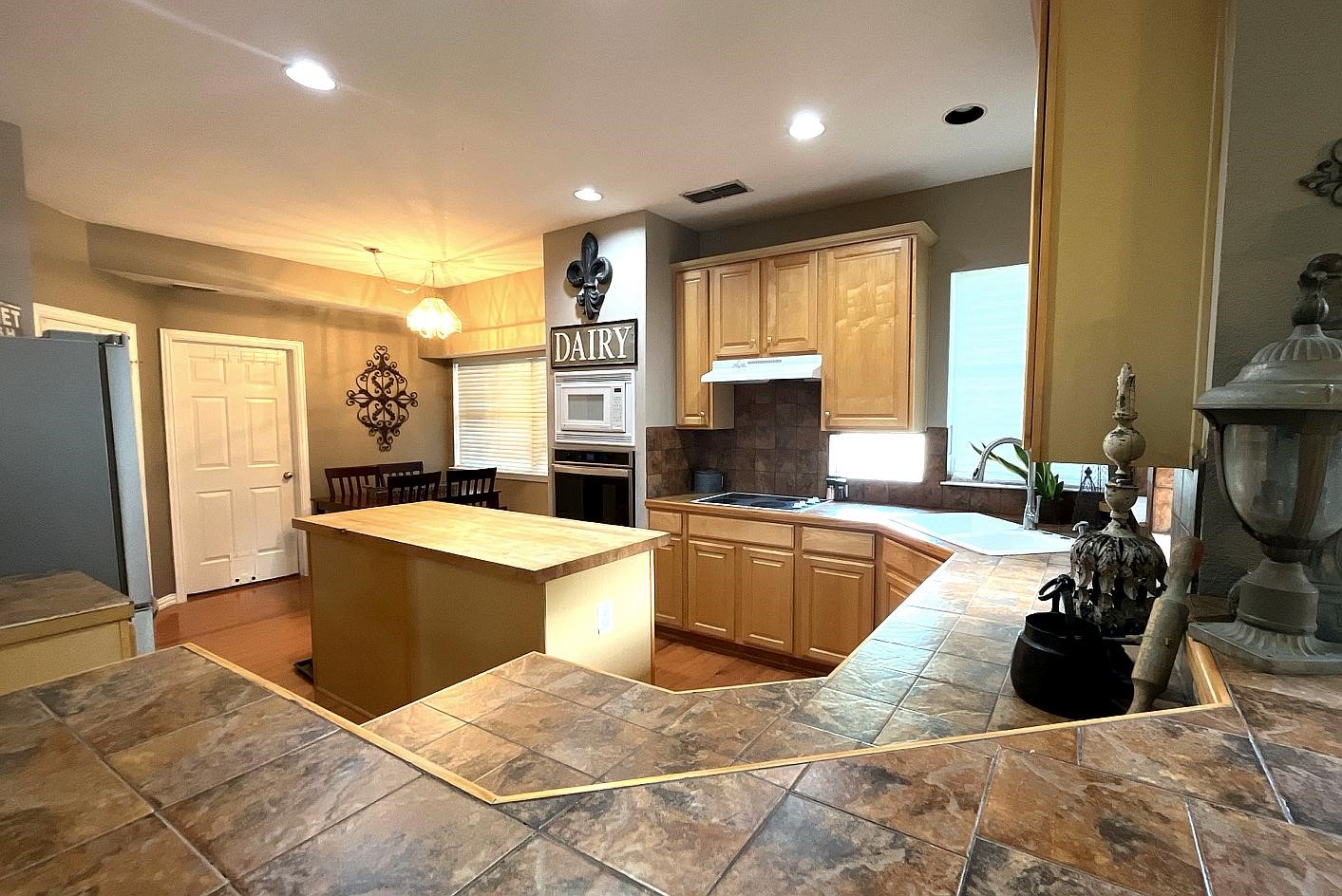 2223 Briary Trace Court Lewisville TX 75077