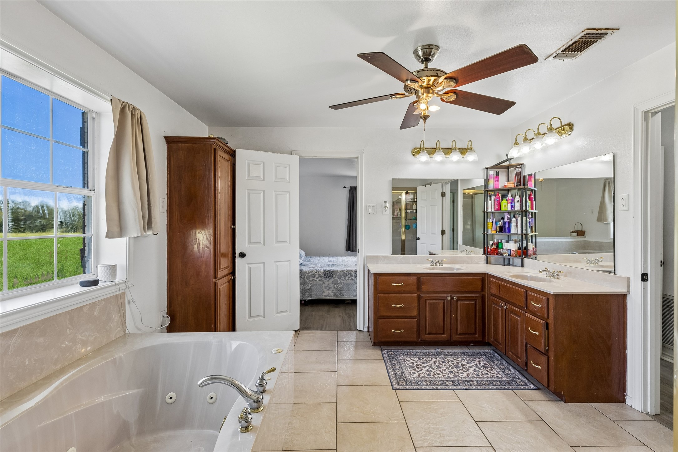 2986 Vz County Road 3208 Wills Point TX 75169