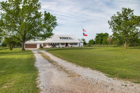 1804 County Road 1445 Bonham TX 75418