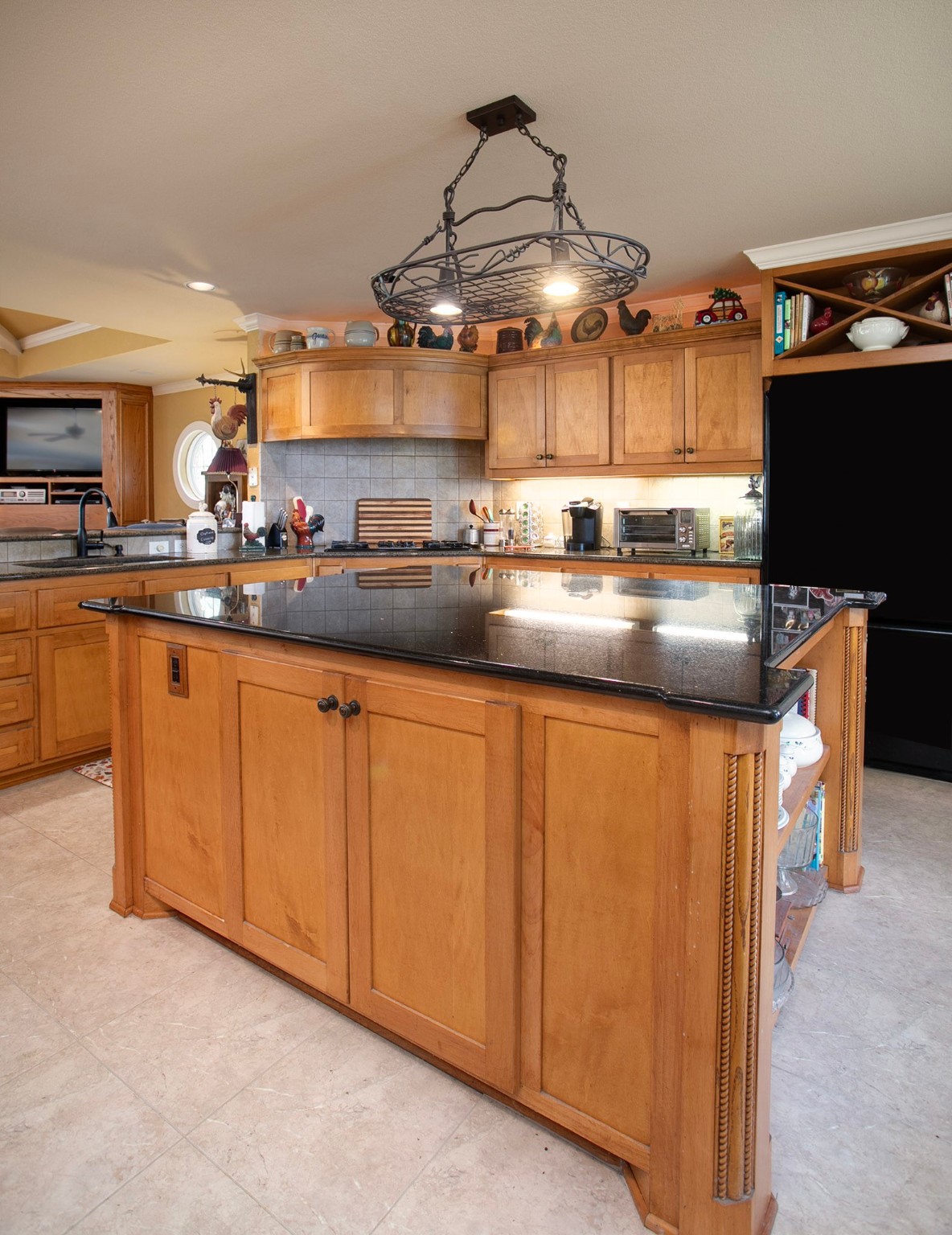 1801 W Holiday Fate TX 75087