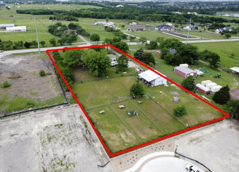 1801 W Holiday Fate TX 75087