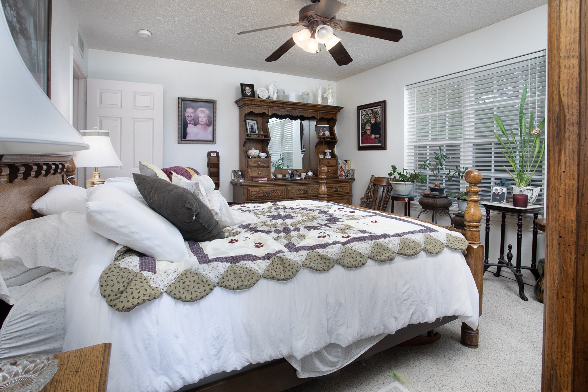 1801 W Holiday Fate TX 75087