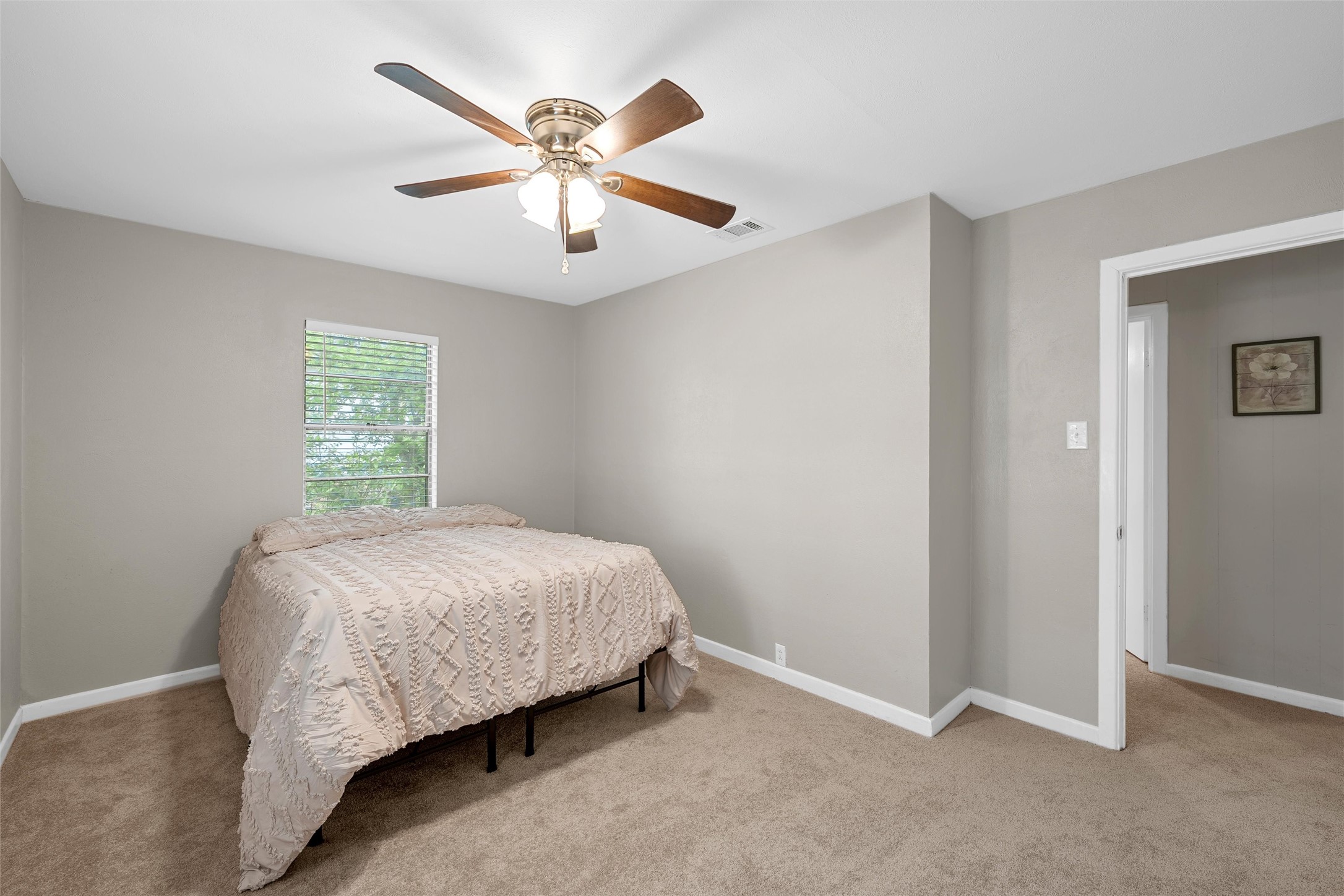 607 E Pine Street West TX 76691