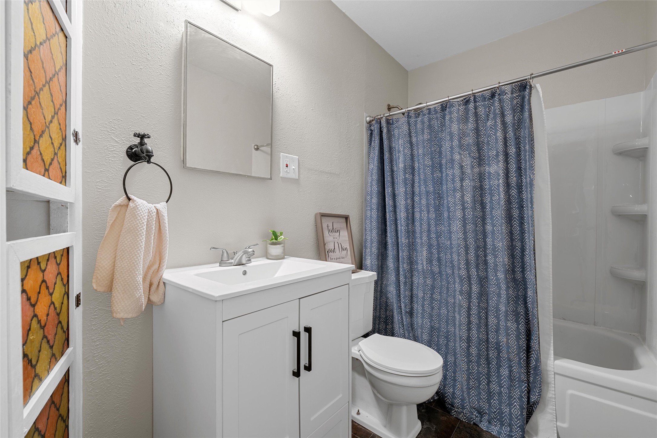 607 E Pine Street West TX 76691