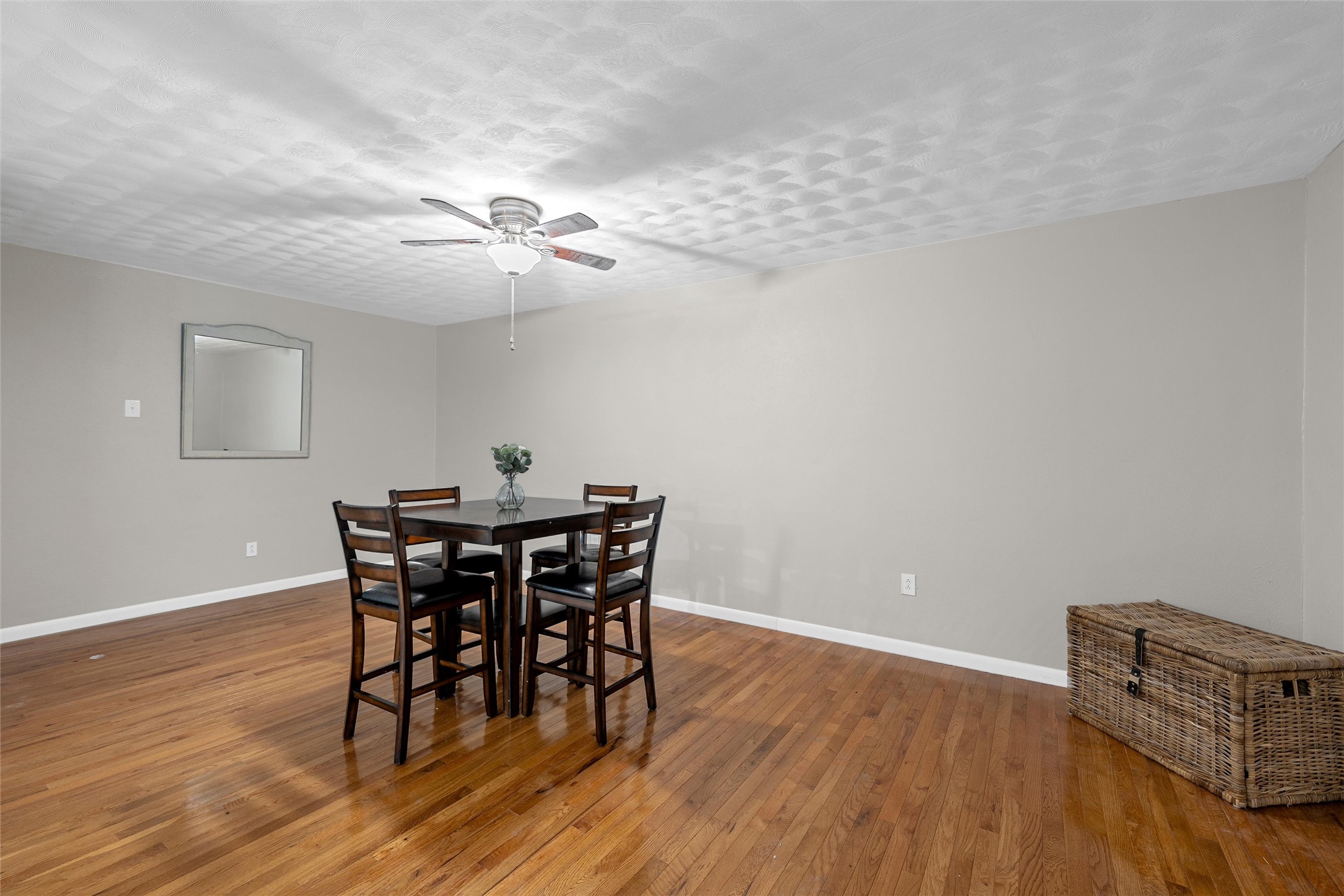 607 E Pine Street West TX 76691
