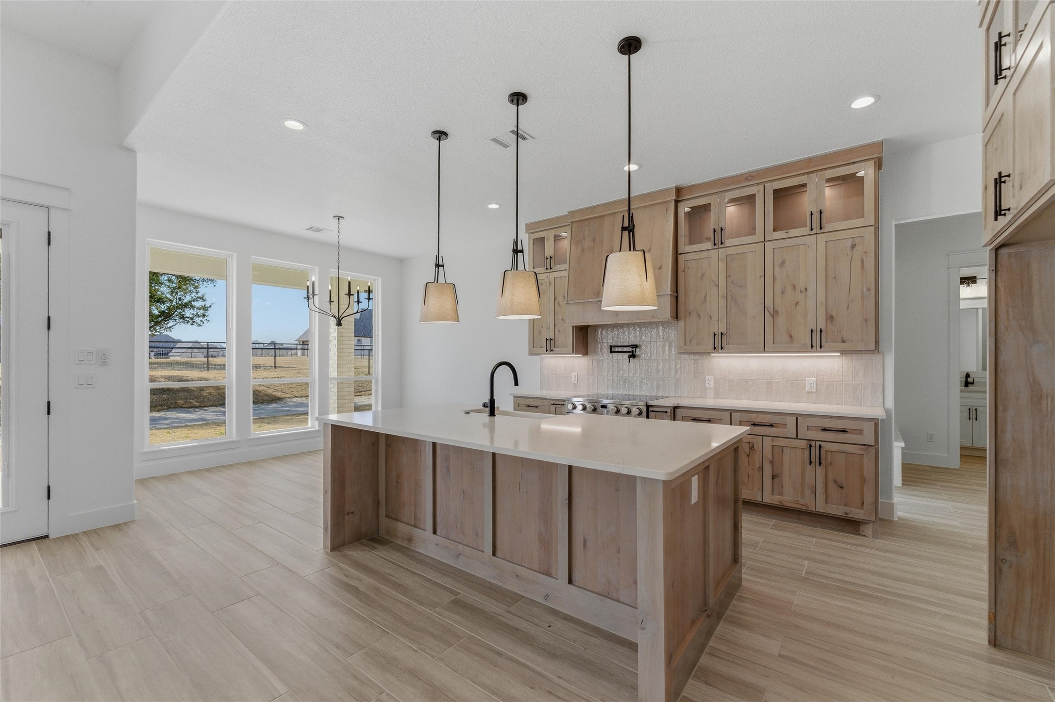1038 Deer Island Court Azle TX 76020